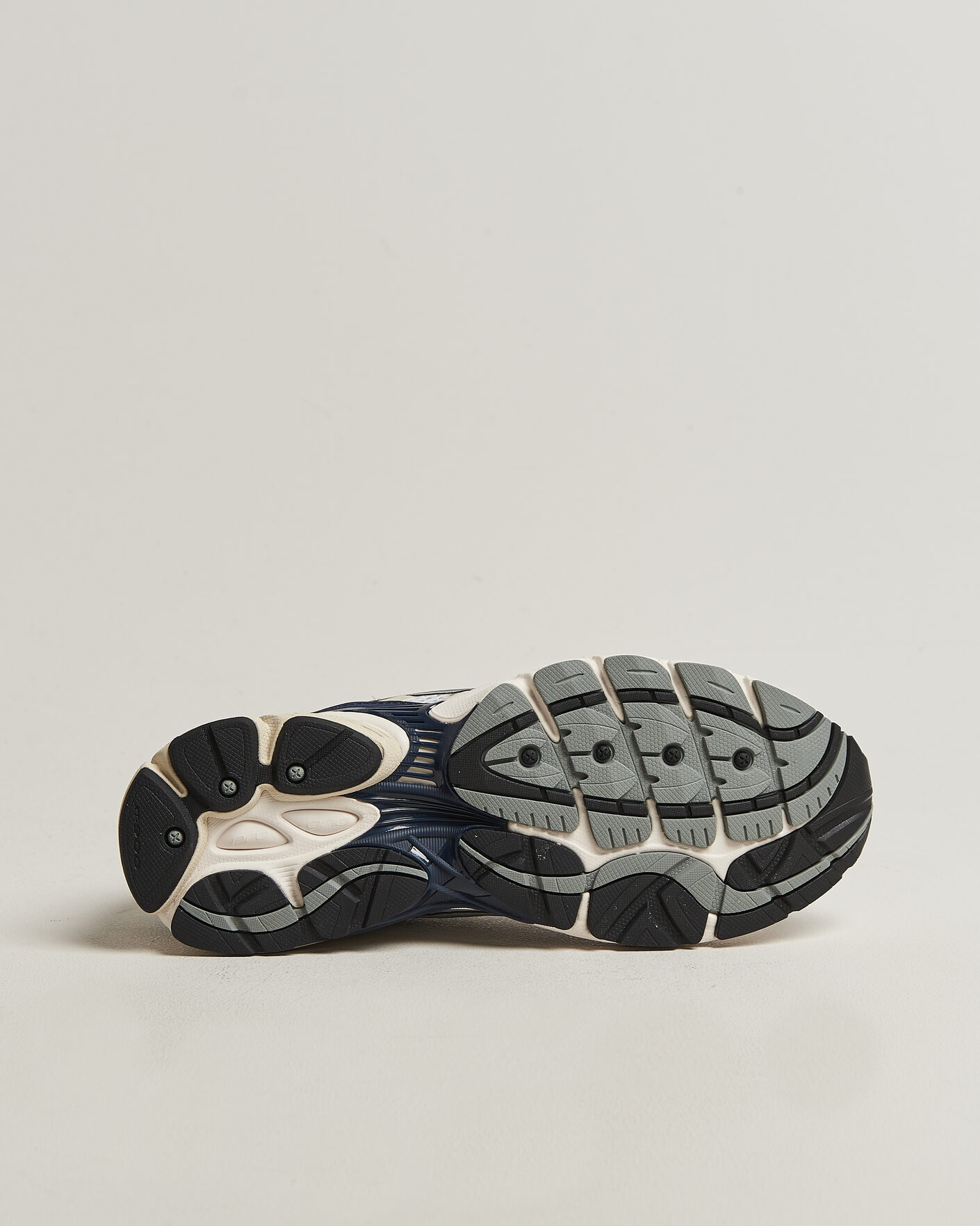 Herr | Sneakers | Saucony | Progrid Omni 9 Running Sneaker White/Navy