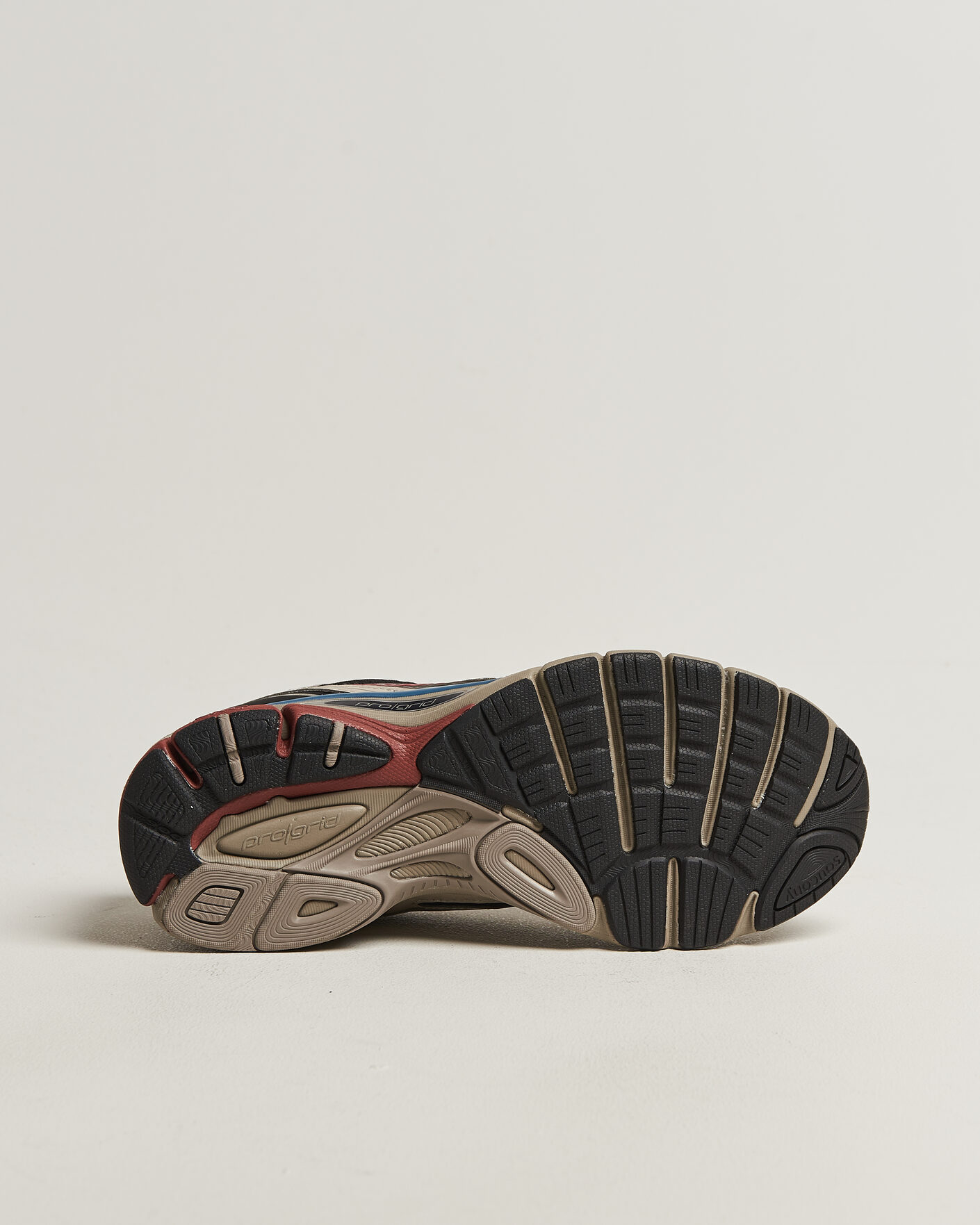 Herr | Sneakers | Saucony | Guide 7 Running Sneaker Taupe/Black