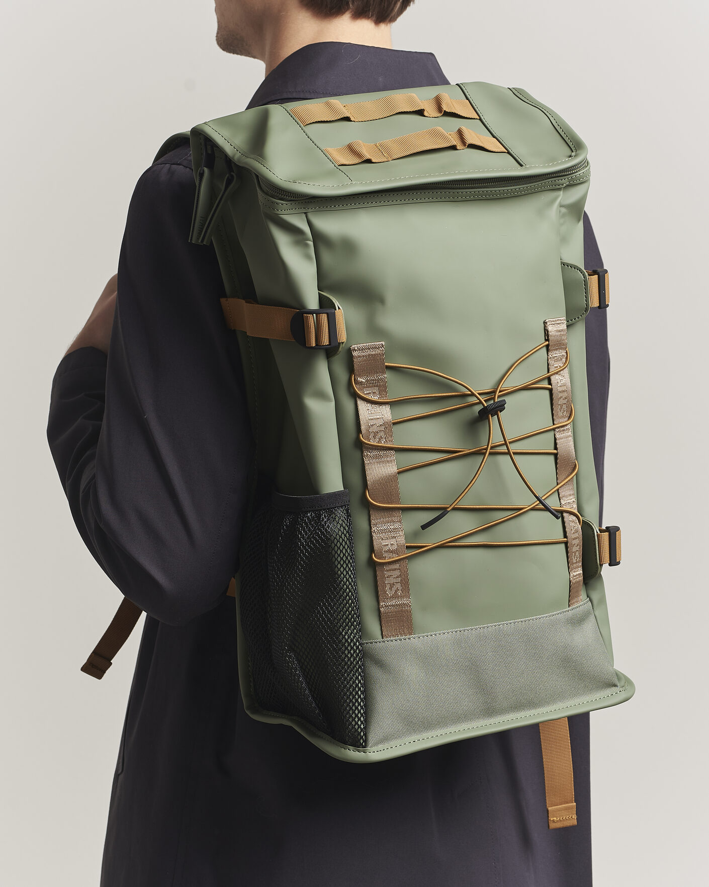 Herr | Väskor | RAINS | Trail Mountaineer Backpack Well