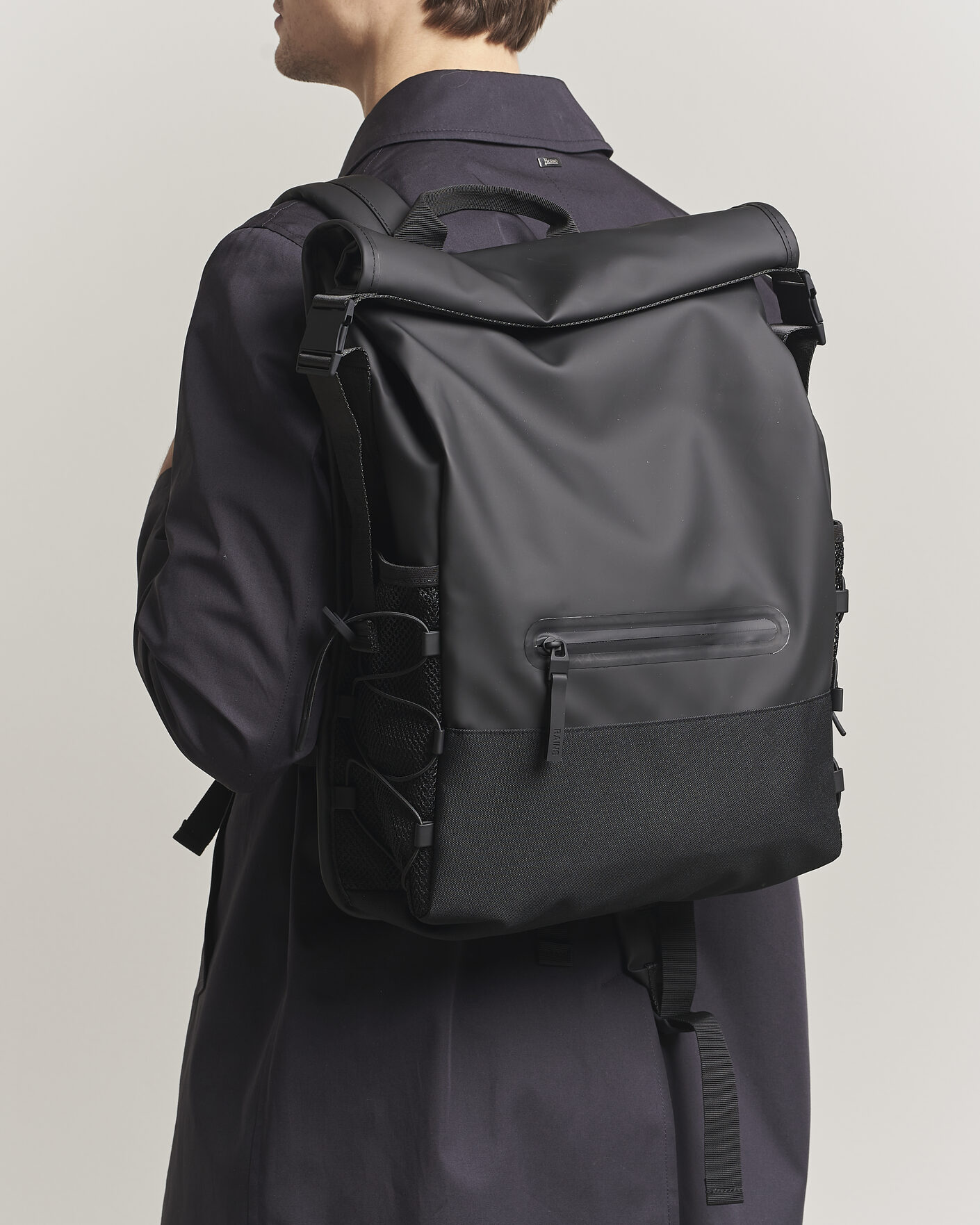 Herr | Väskor | RAINS | Trail Mountaineer Rolltop Backpack Black