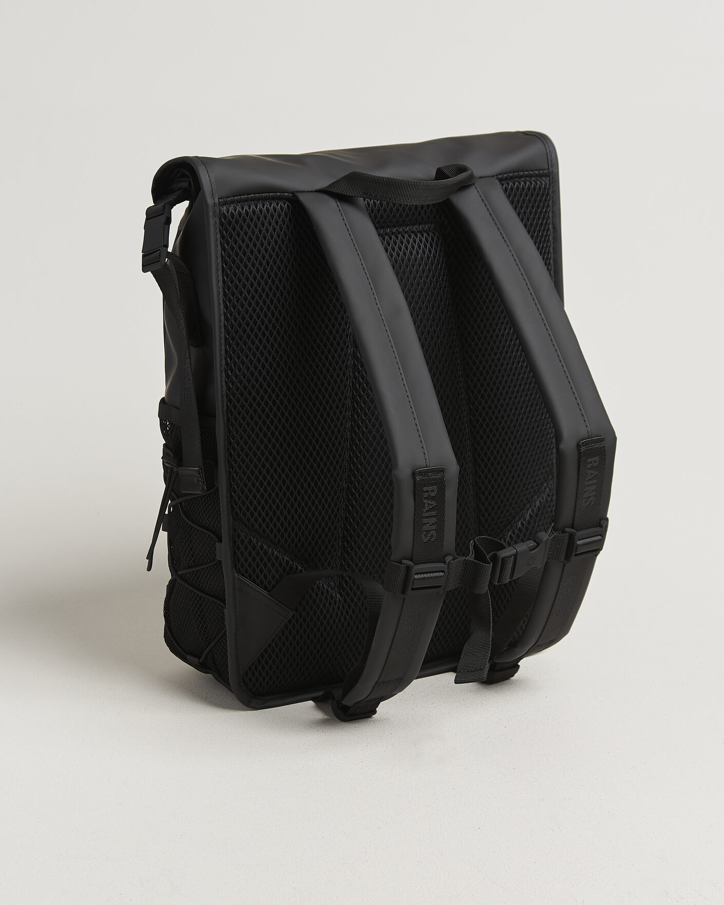 Herr | Väskor | RAINS | Trail Mountaineer Rolltop Backpack Black