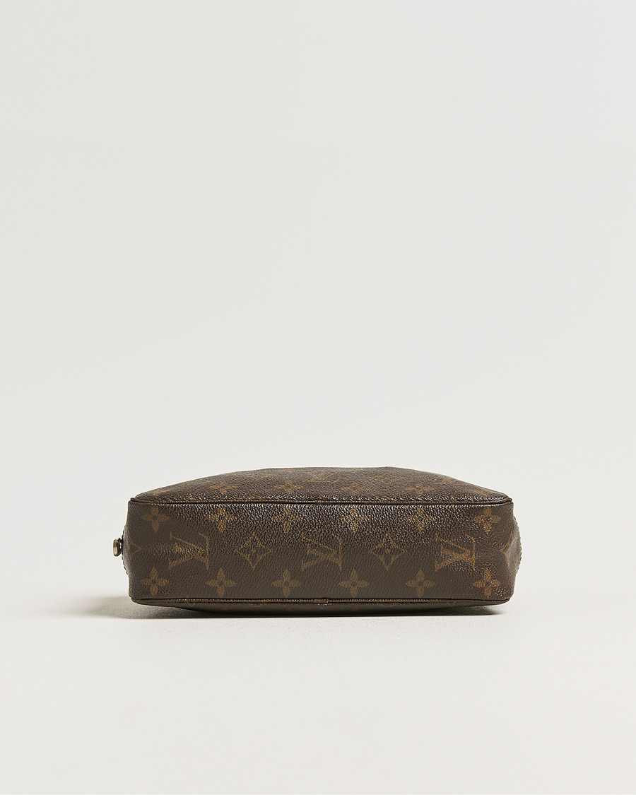 Herr | Pre-Owned & Vintage Bags | Louis Vuitton Pre-Owned | Trousse Toilette 23 Monogram