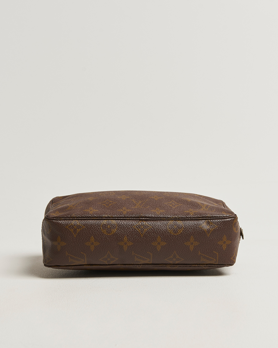 Herr | Pre-Owned & Vintage Bags | Louis Vuitton Pre-Owned | Trousse Toilette 23 Monogram