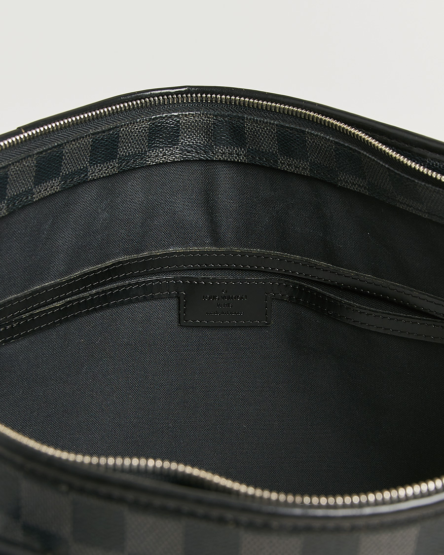 Herr | Pre-Owned & Vintage Bags | Louis Vuitton Pre-Owned | Tadao Tote Bag Damier Graphite