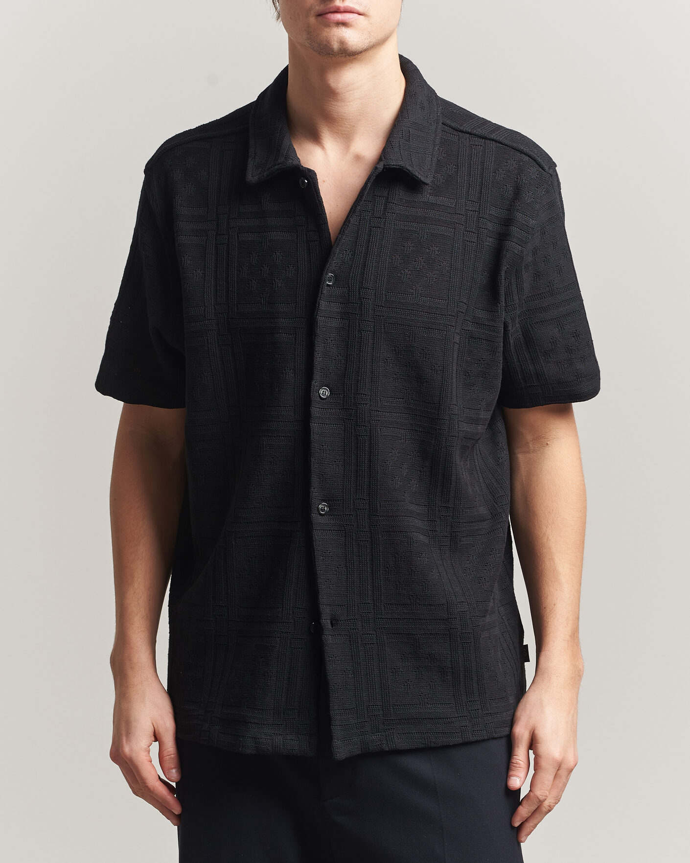 Herr | Skjortor | LES DEUX | Hector Pointelle Short Sleeve Shirt Black