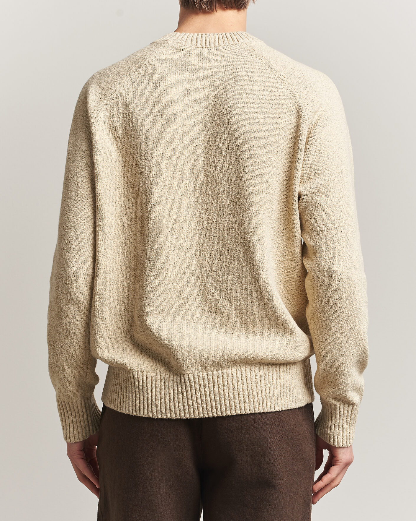 Herr | Tröjor | LES DEUX | Brad Knitted Roundneck Oyster Grey/White