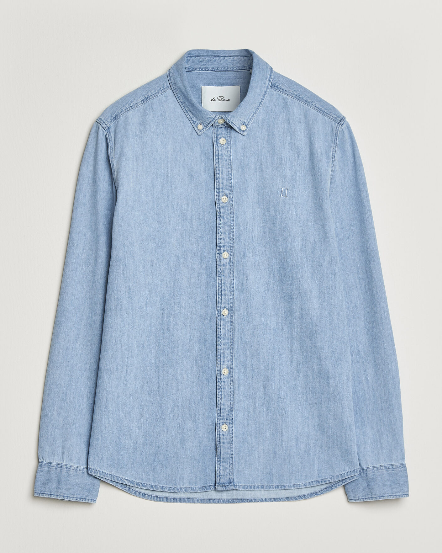 Herr | Skjortor | LES DEUX | Konrad Denim Shirt Light Indigo Wash