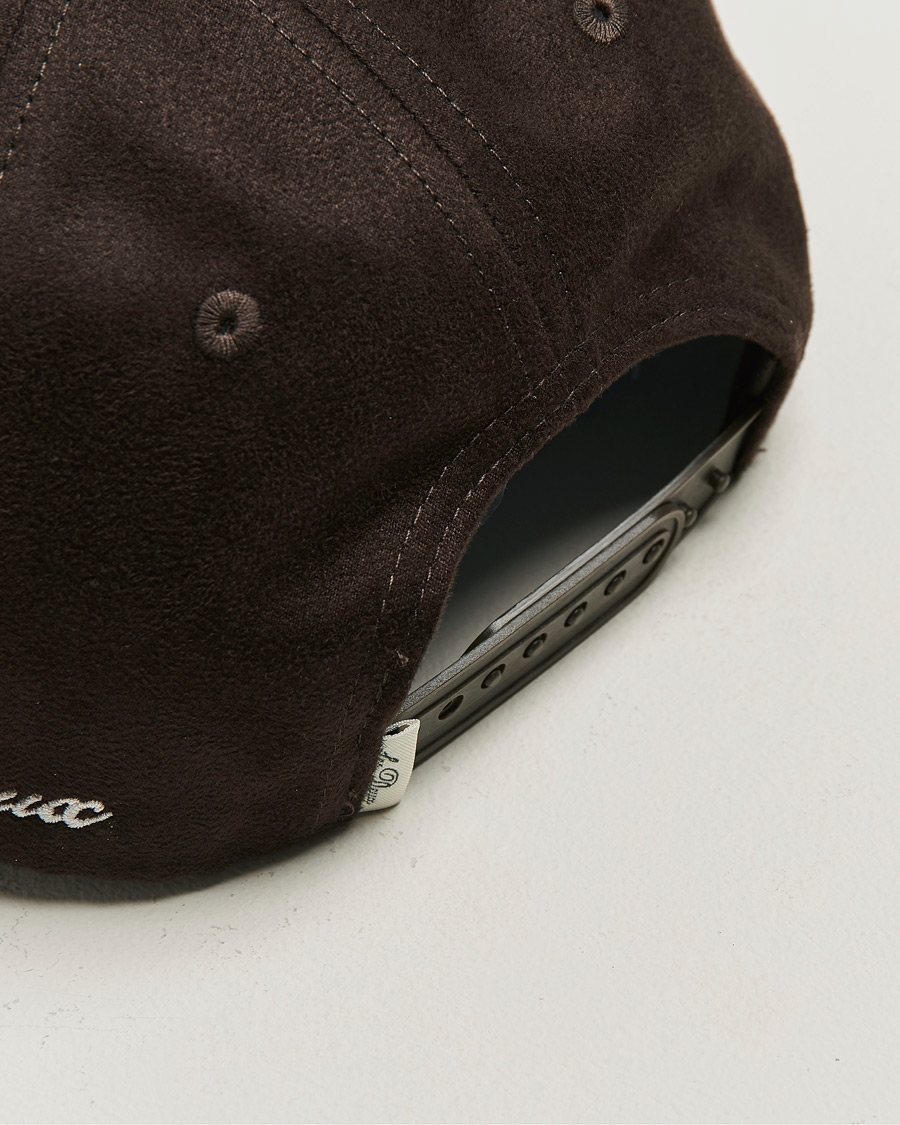 Herr | Hattar & kepsar | LES DEUX | Encore Suede Baseball Cap Coffee Brown