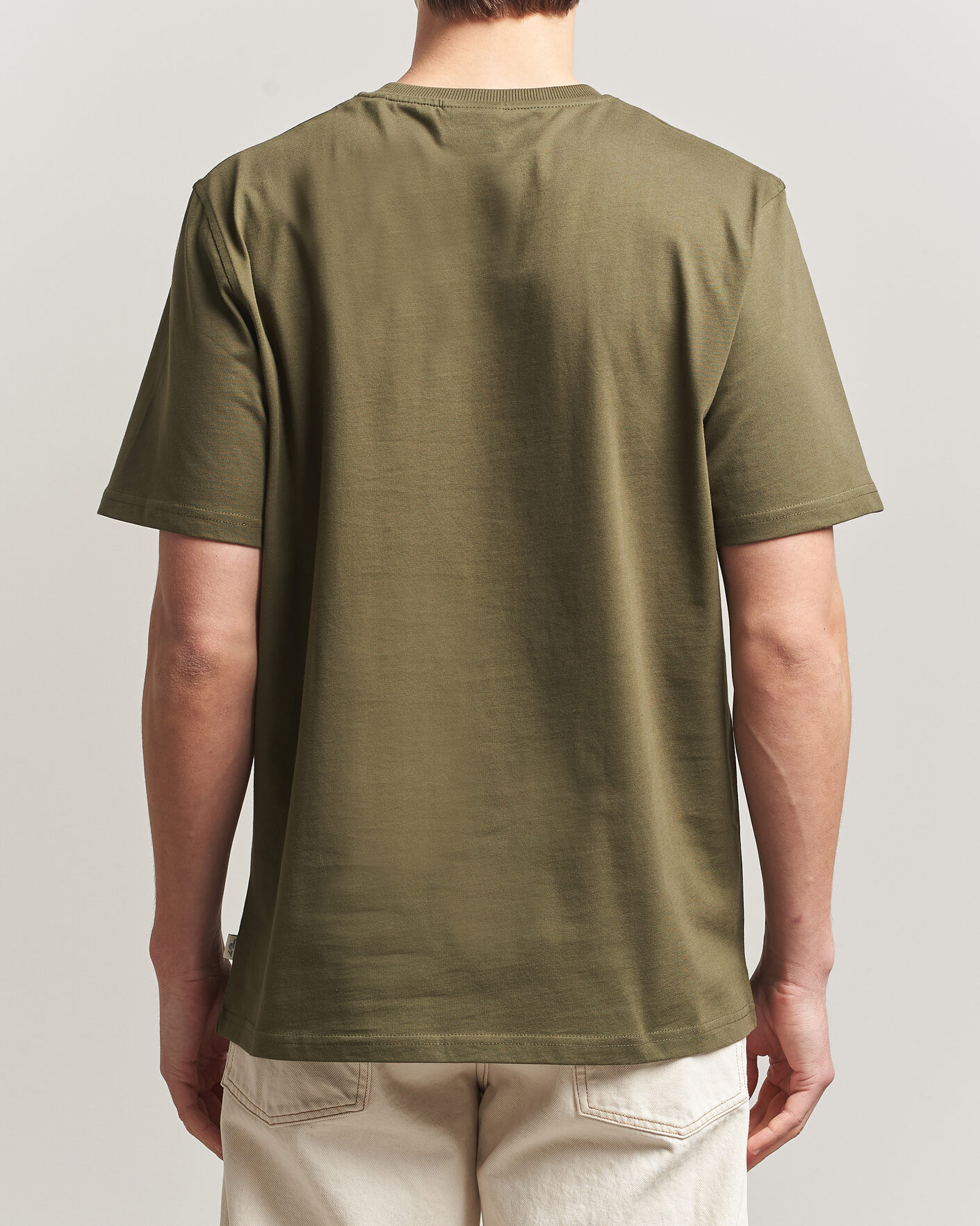 Herr | T-Shirts | LES DEUX | Brday Emblem T-Shirt Olive Night Green