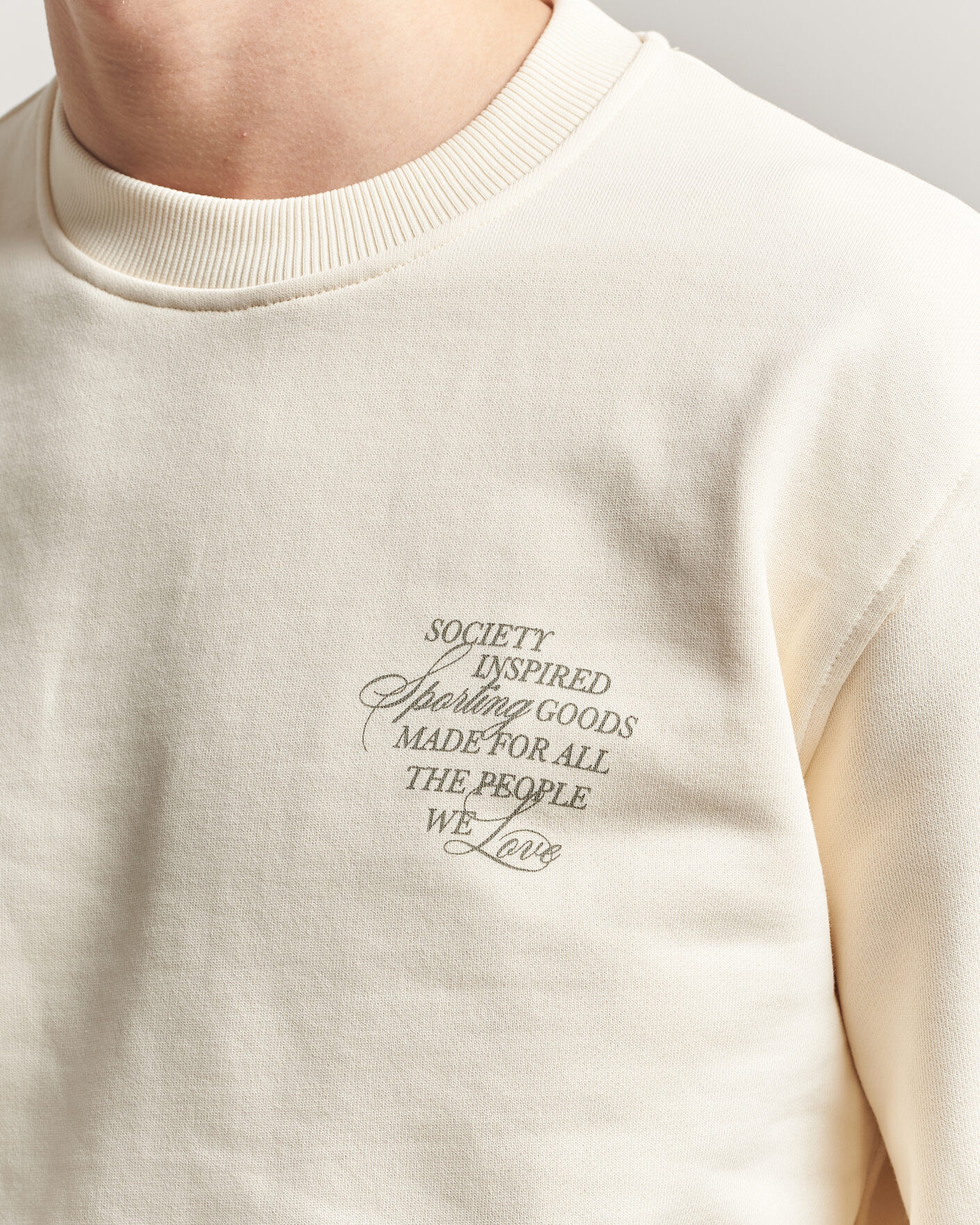 Herr | Tröjor | LES DEUX | Ben Faience Sweatshirt Eggnog White