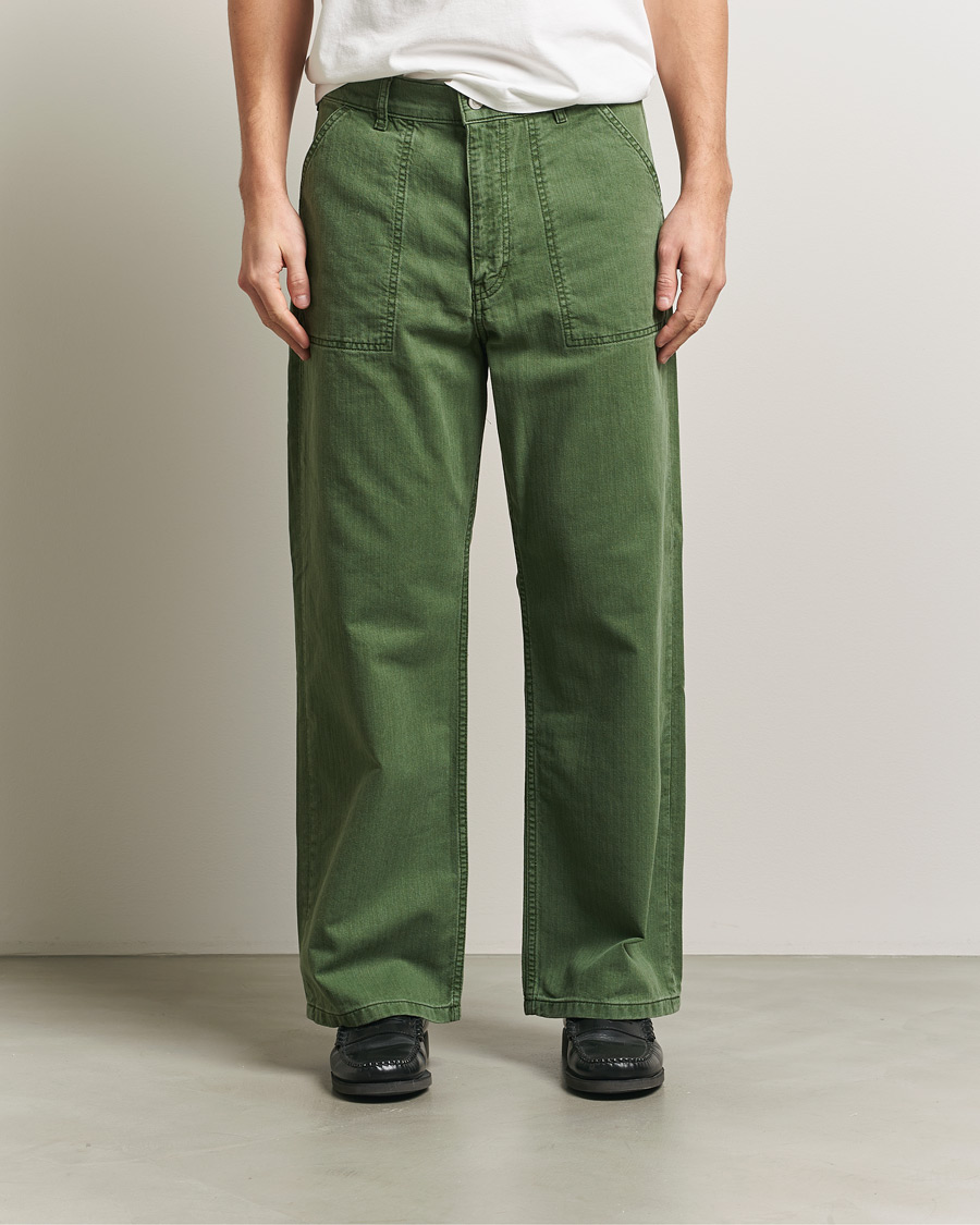 Herr | Byxor | Jeanerica | Genua Herringbone Worker Chino Chevron Green