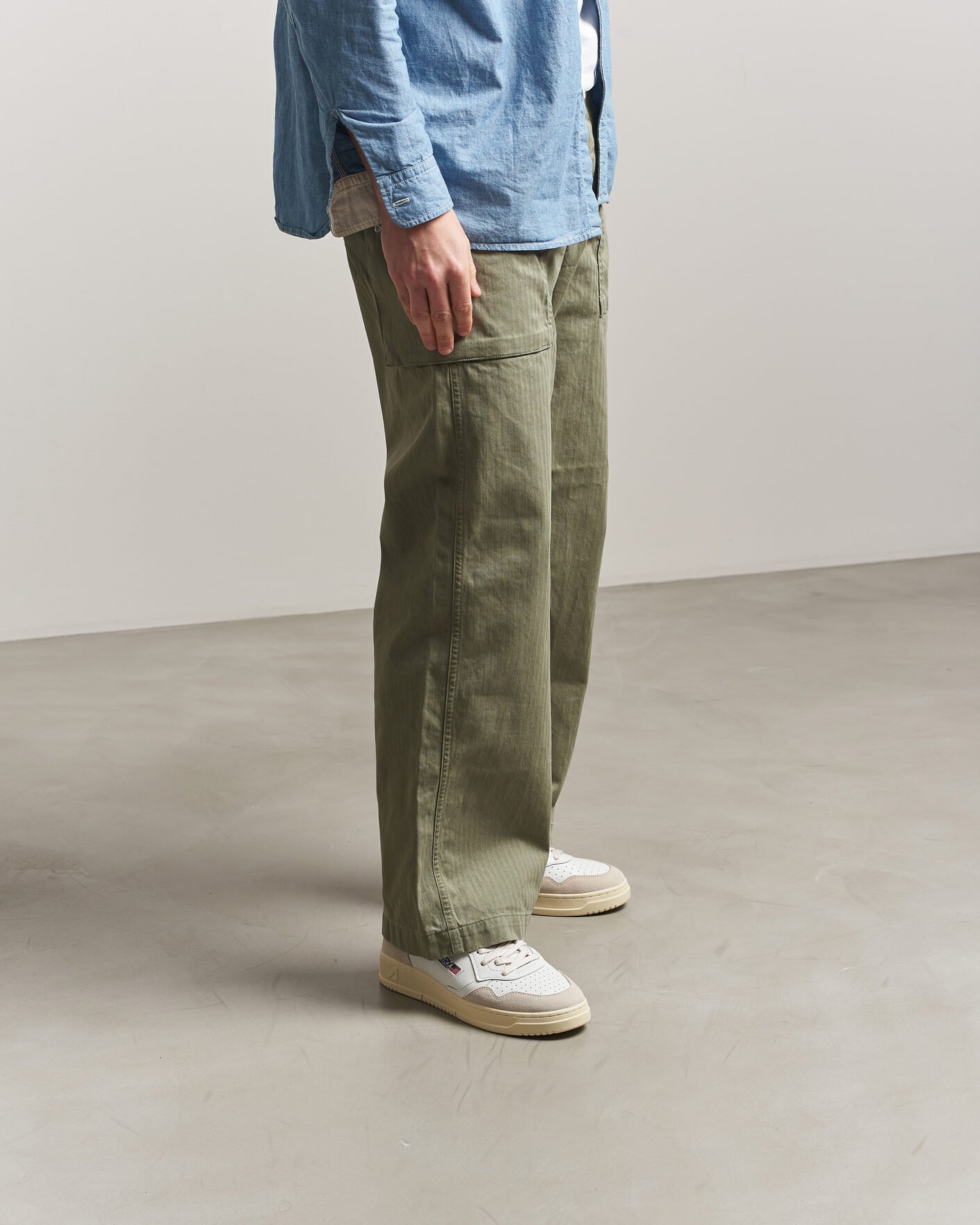 Herr | Sneakers | Autry | Medalist Low Leather/Suede Sneaker White/Teak