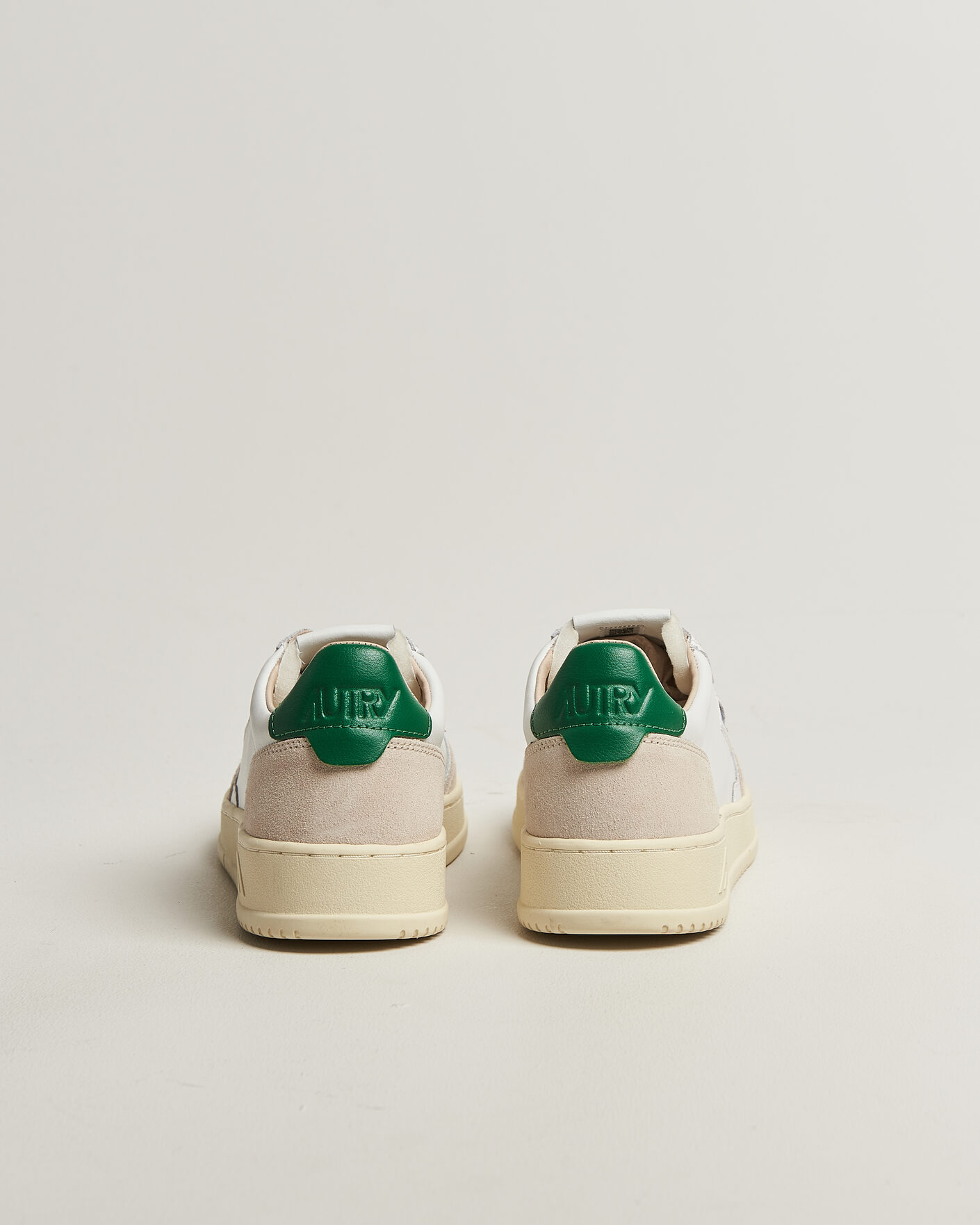 Herr | Sneakers | Autry | Medalist Low Leather/Suede Sneaker White/Amazon