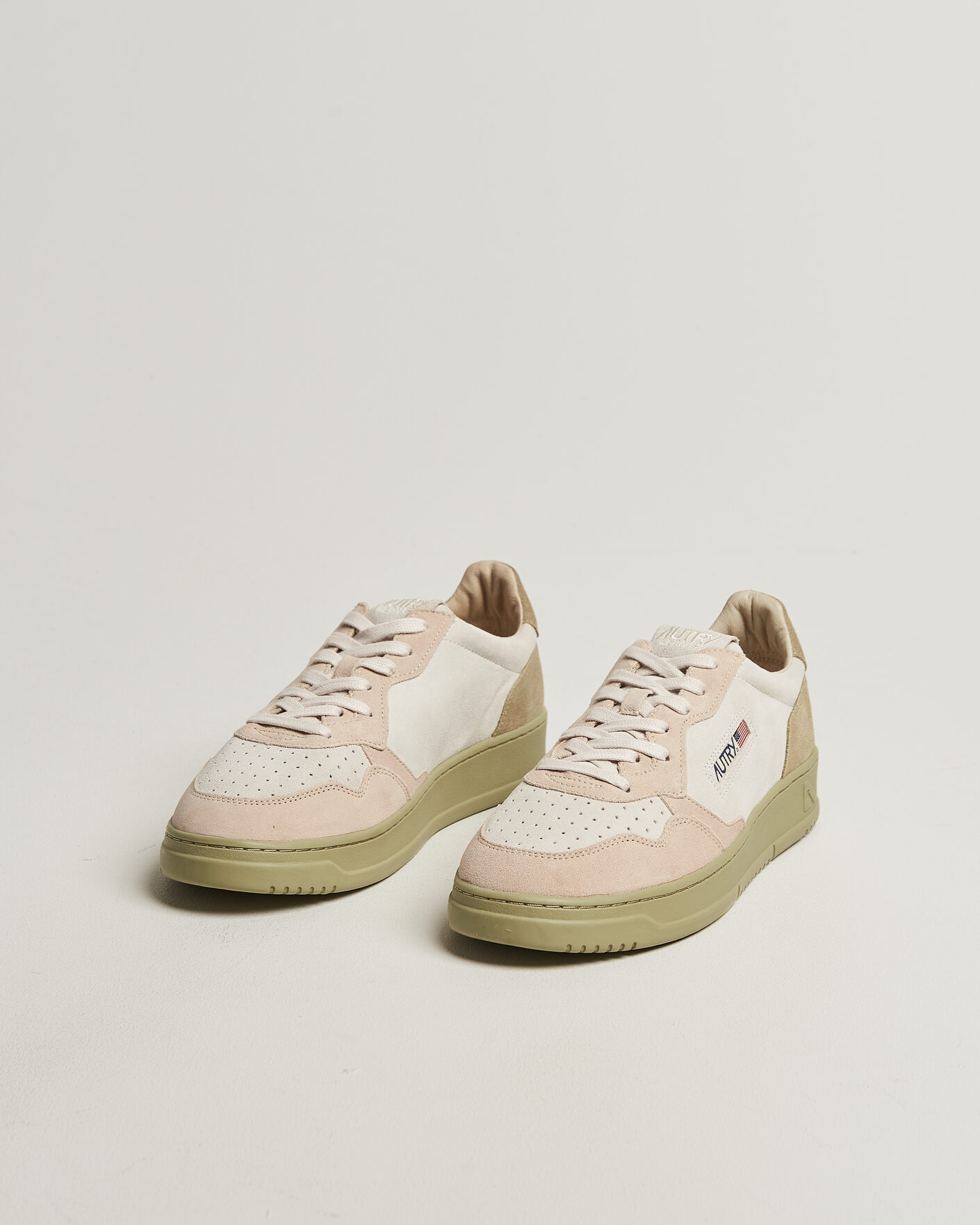 Herr | Sneakers | Autry | Medalist Low Suede Mix Sneaker Green/White/Sand
