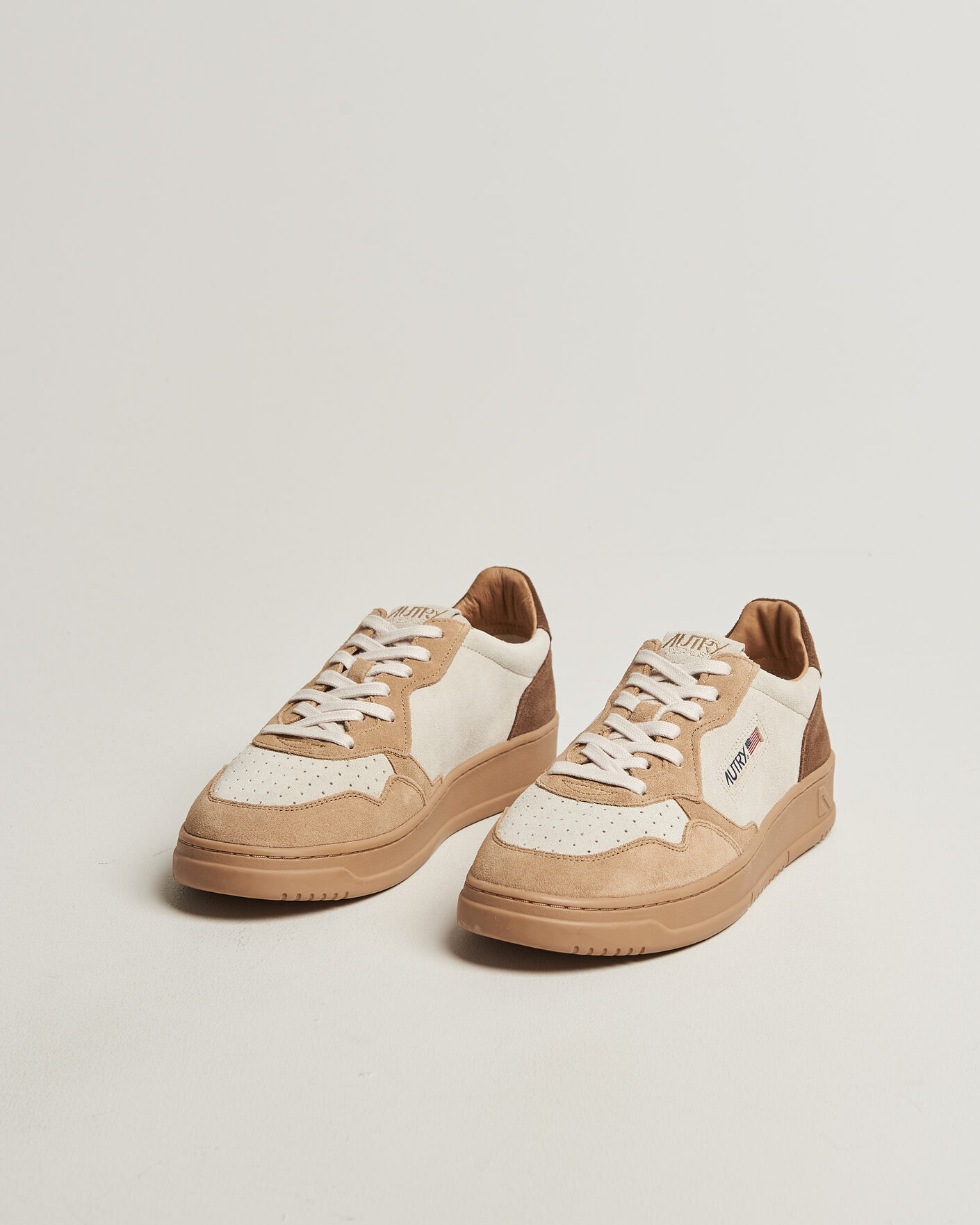 Herr | Sneakers | Autry | Medalist Low Suede Mix Sneaker Tundra/Egg/Peanut