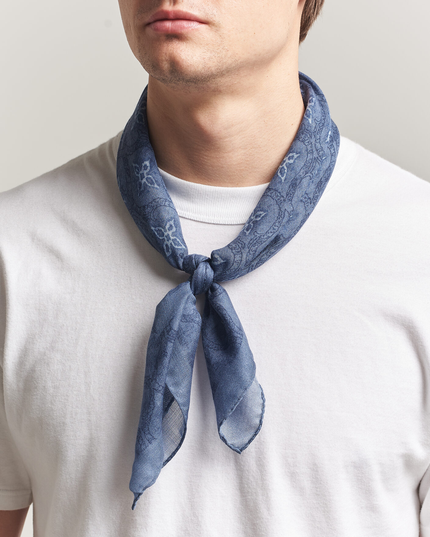 Herr | Scarves | Massimo Alba | Cashmere/Silk Bandana Navy