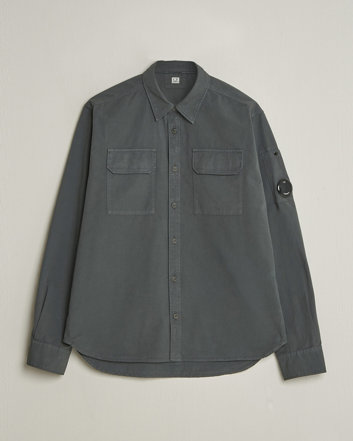 Herr | Skjortor | C.P. Company | Organic Gabardine Pocket Shirt Dark Grey