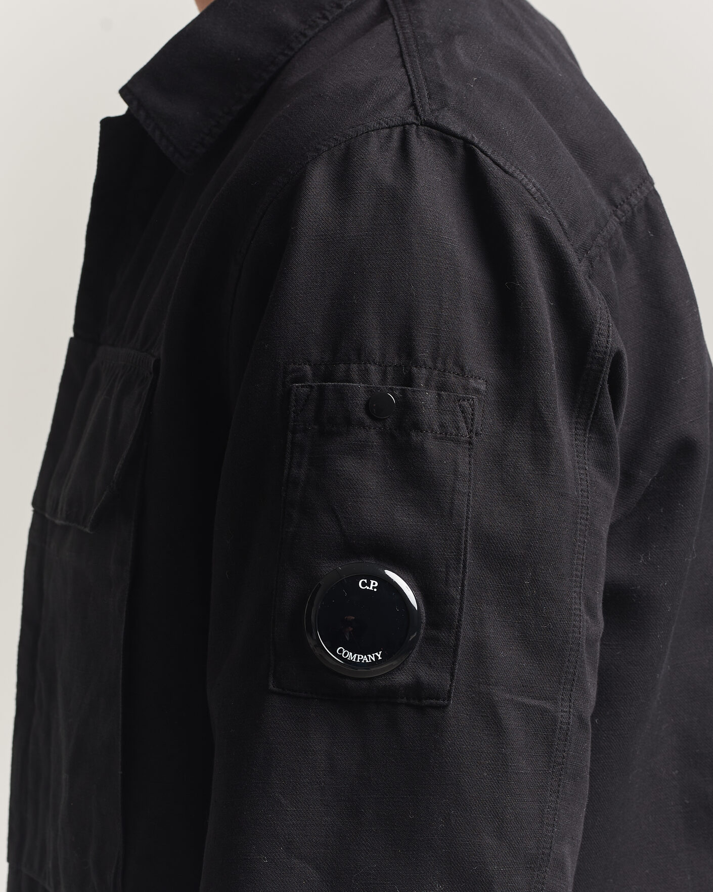 Herr | Skjortor | C.P. Company | Cotton/Linen Zip Overshirt Black