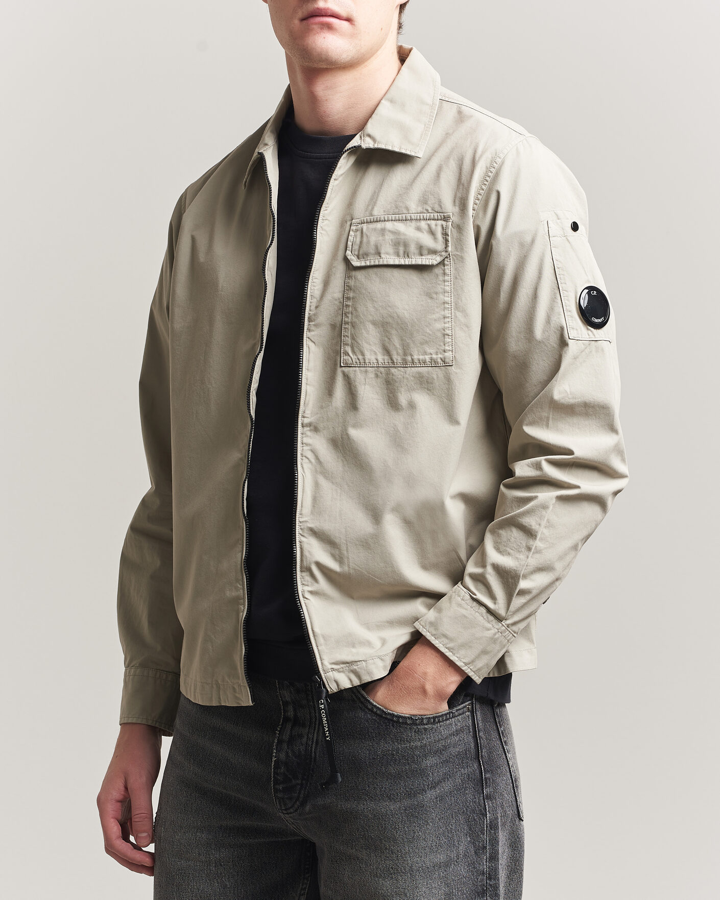 Herr | Skjortor | C.P. Company | Garment Dyed Gabardine Zip Overshirt Light Grey