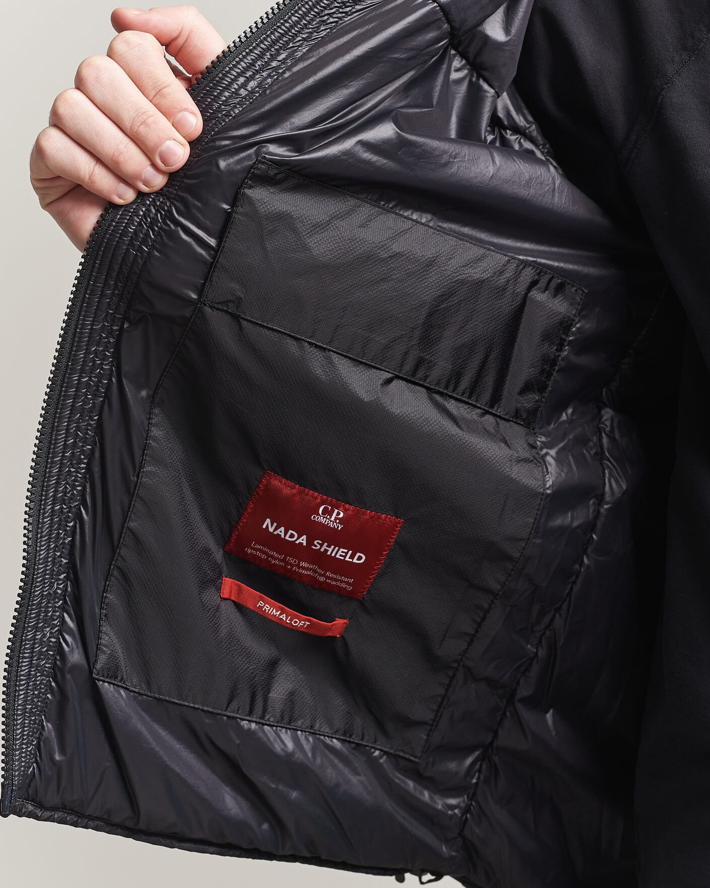Herr | Jackor | C.P. Company | Nada Shield Primaloft Padded Hood Jacket Black