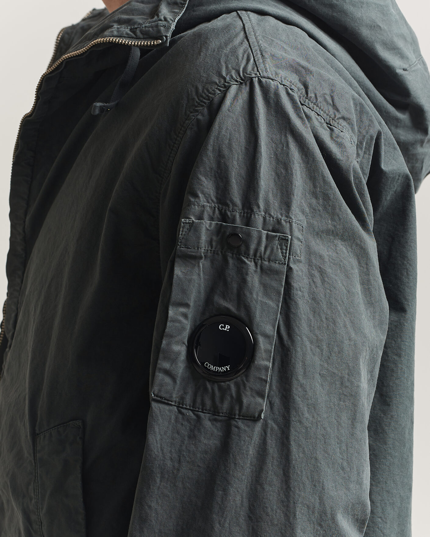Herr | Jackor | C.P. Company | Micro Reps Hooded Jacket Dark Grey
