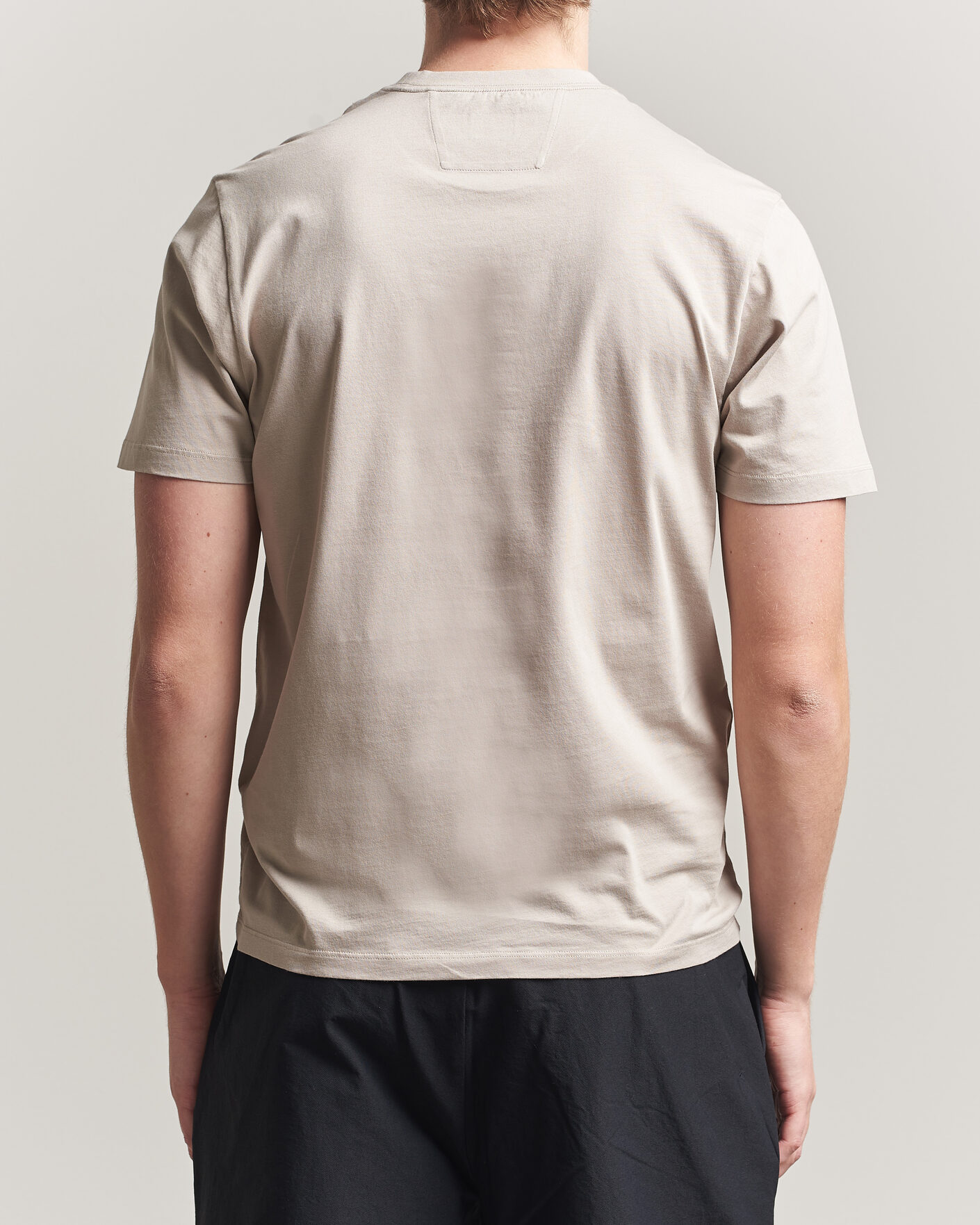Herr | T-Shirts | C.P. Company | Short Sleeve Small Logo T-Shirt Light Grey