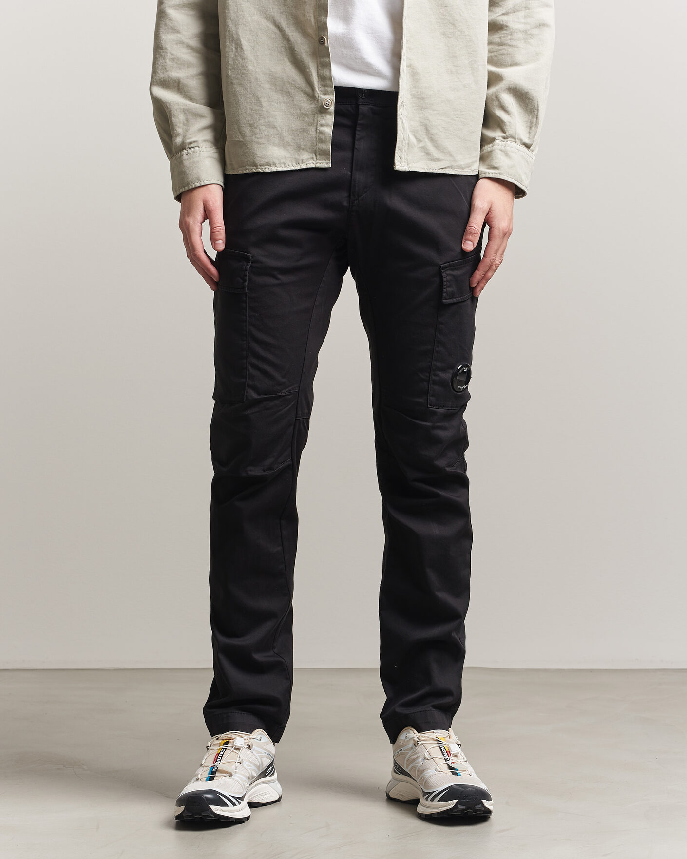 Herr | Byxor | C.P. Company | Satin Stretch Cargo Pants Black