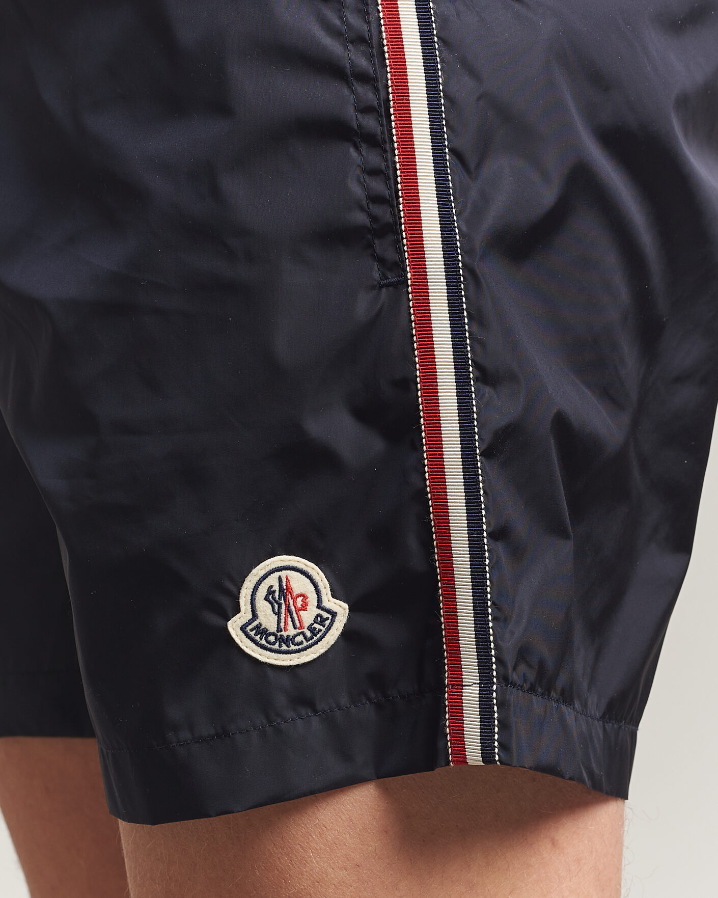 Herr | Badbyxor | Moncler | Contrast Band Swim Shorts Navy