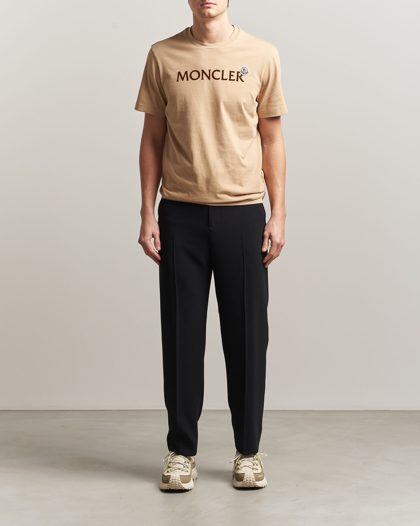 Herr | T-Shirts | Moncler | Lettering Logo T-Shirt Beige