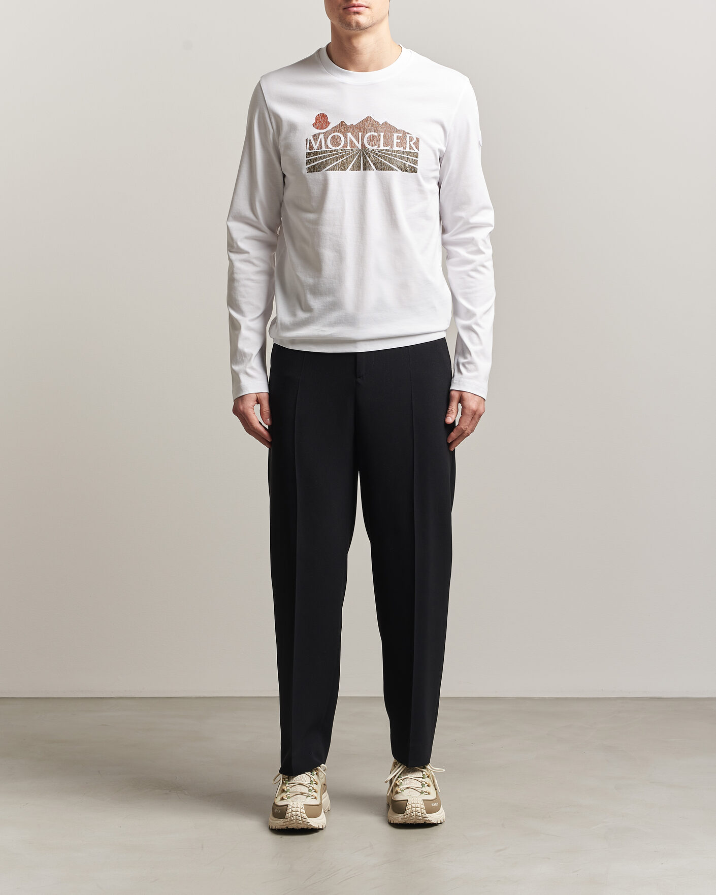 Herr | T-Shirts | Moncler | Graphic Long Sleeve T-Shirt White