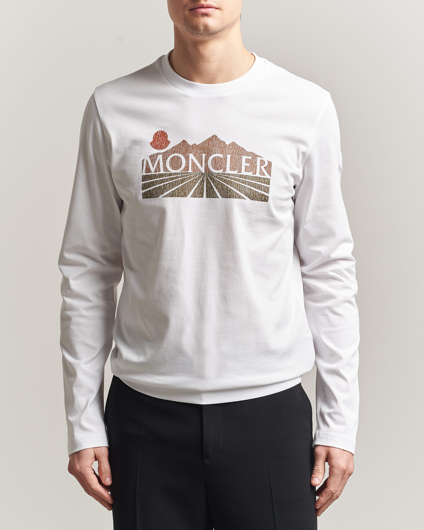 Herr | T-Shirts | Moncler | Graphic Long Sleeve T-Shirt White
