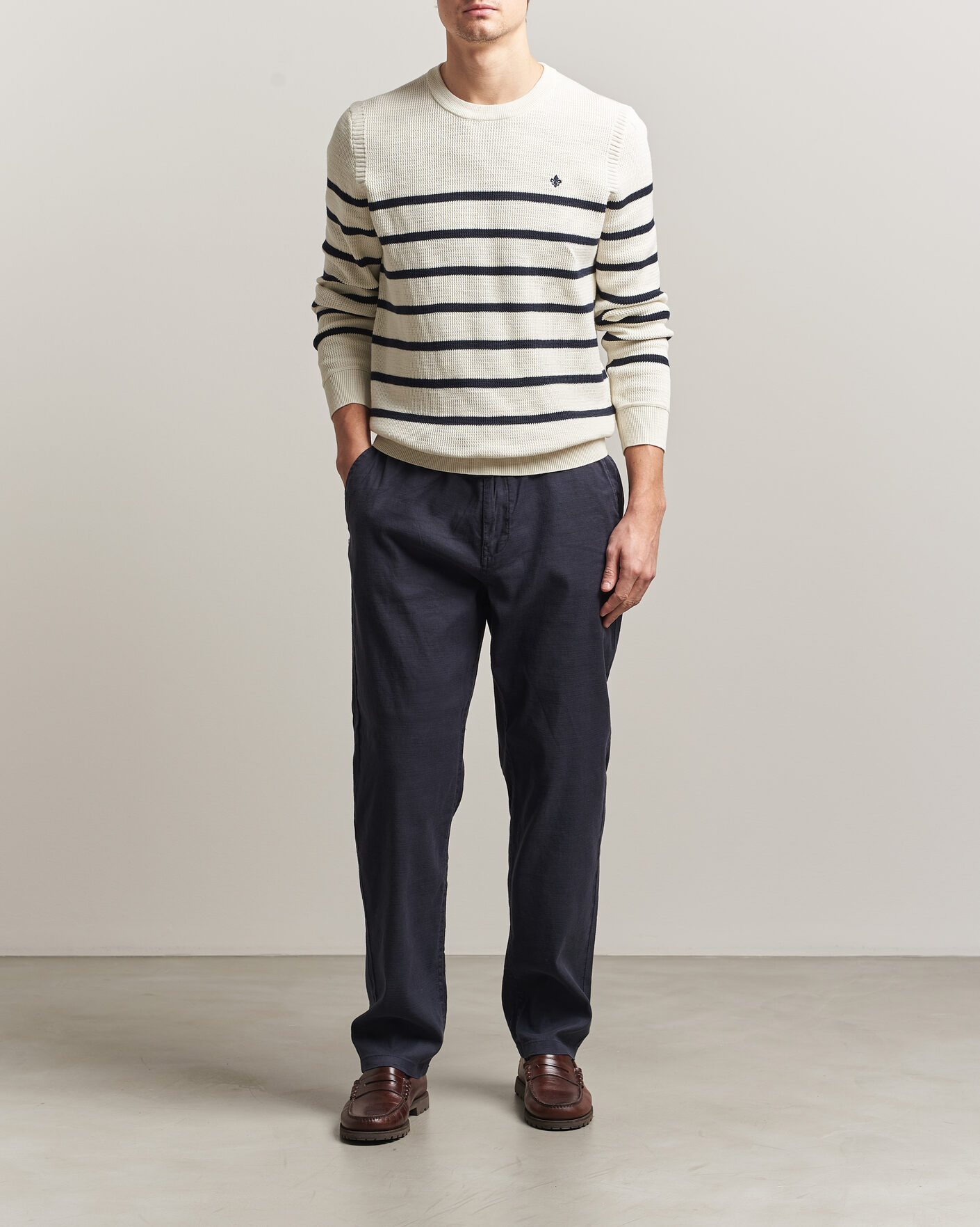 Herr | Byxor | Morris | Fenix Linen Trousers Navy