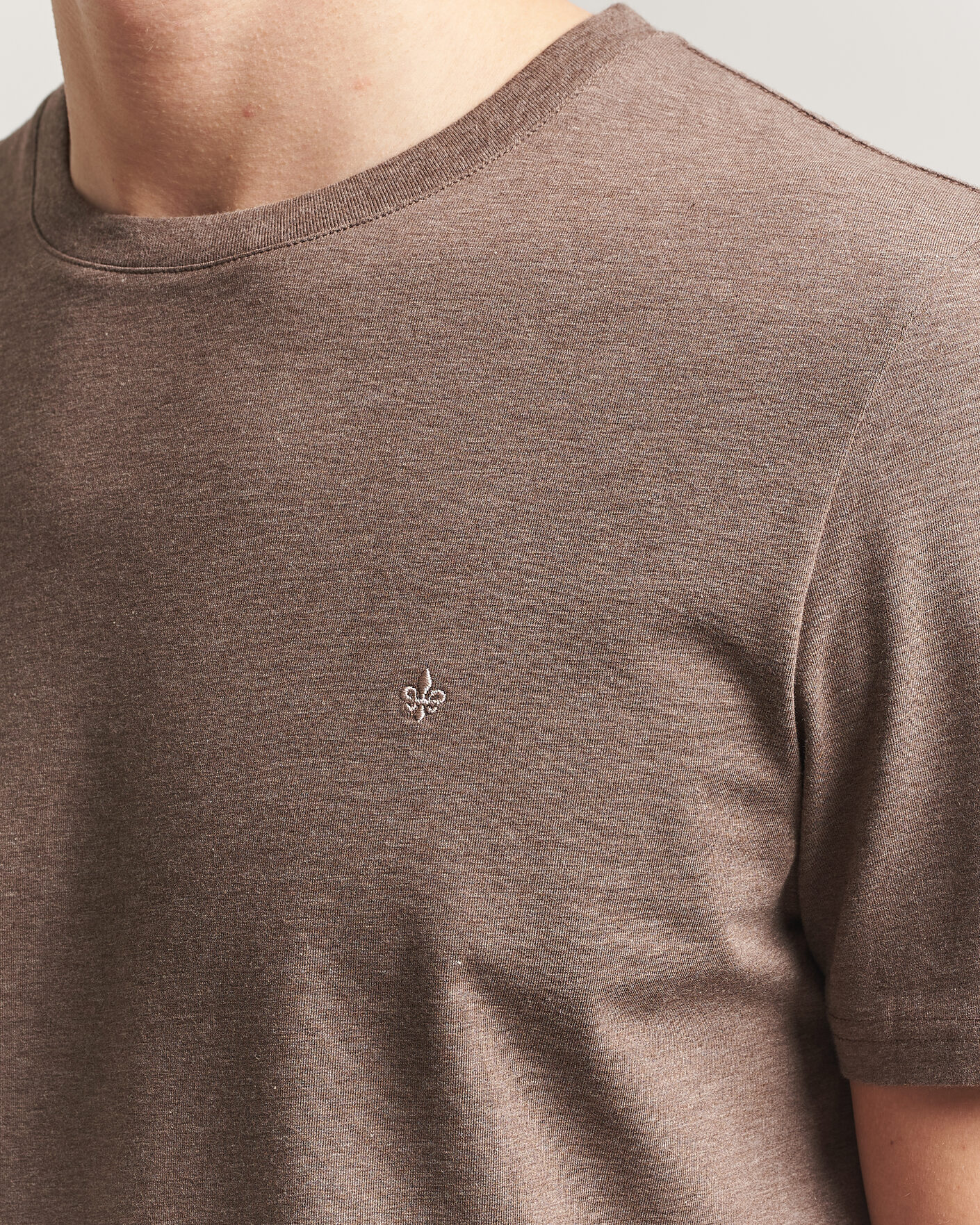 Herr | T-Shirts | Morris | James T-Shirt Brown