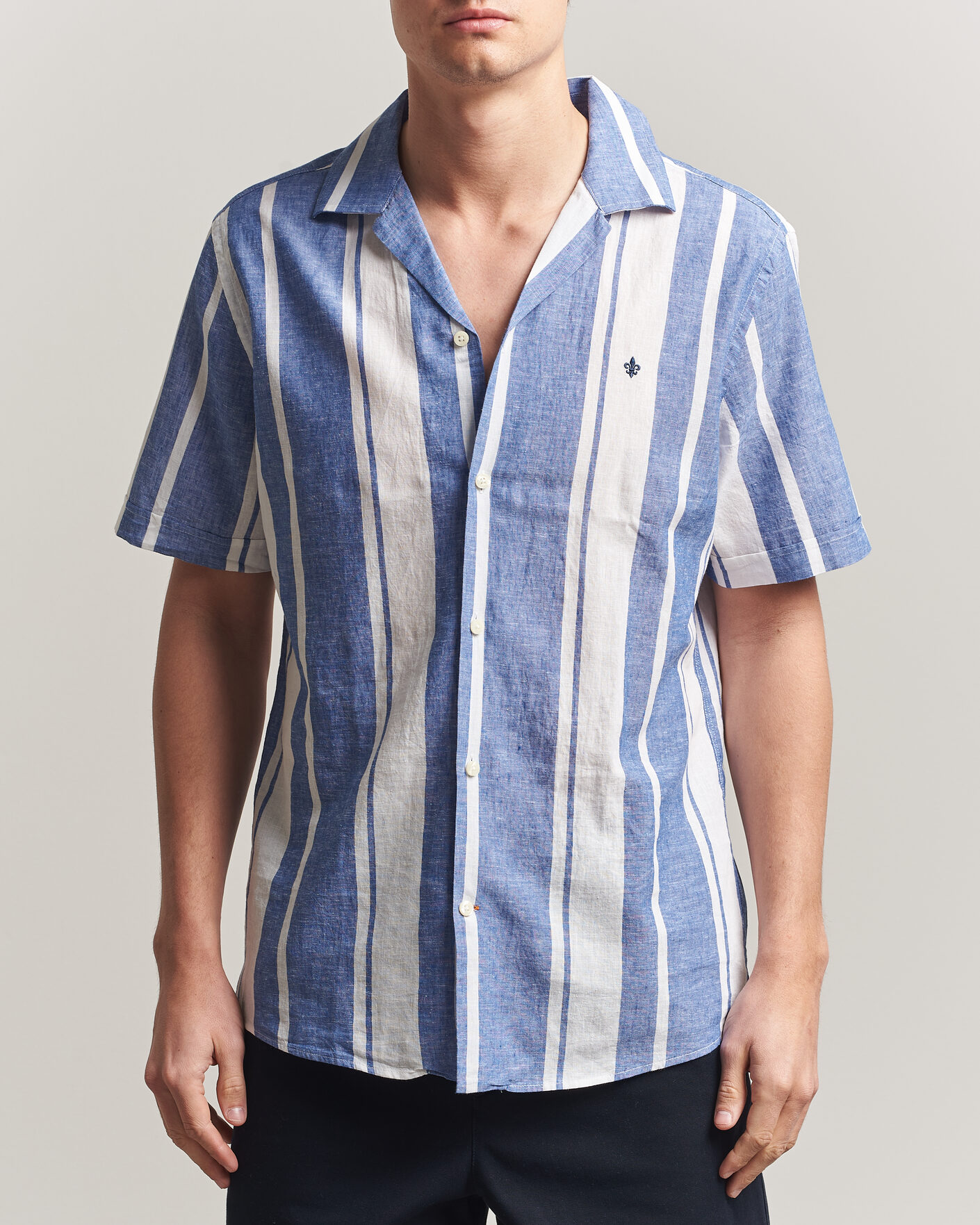 Herr | Skjortor | Morris | Resort Short Sleeve Linen Shirt Blue