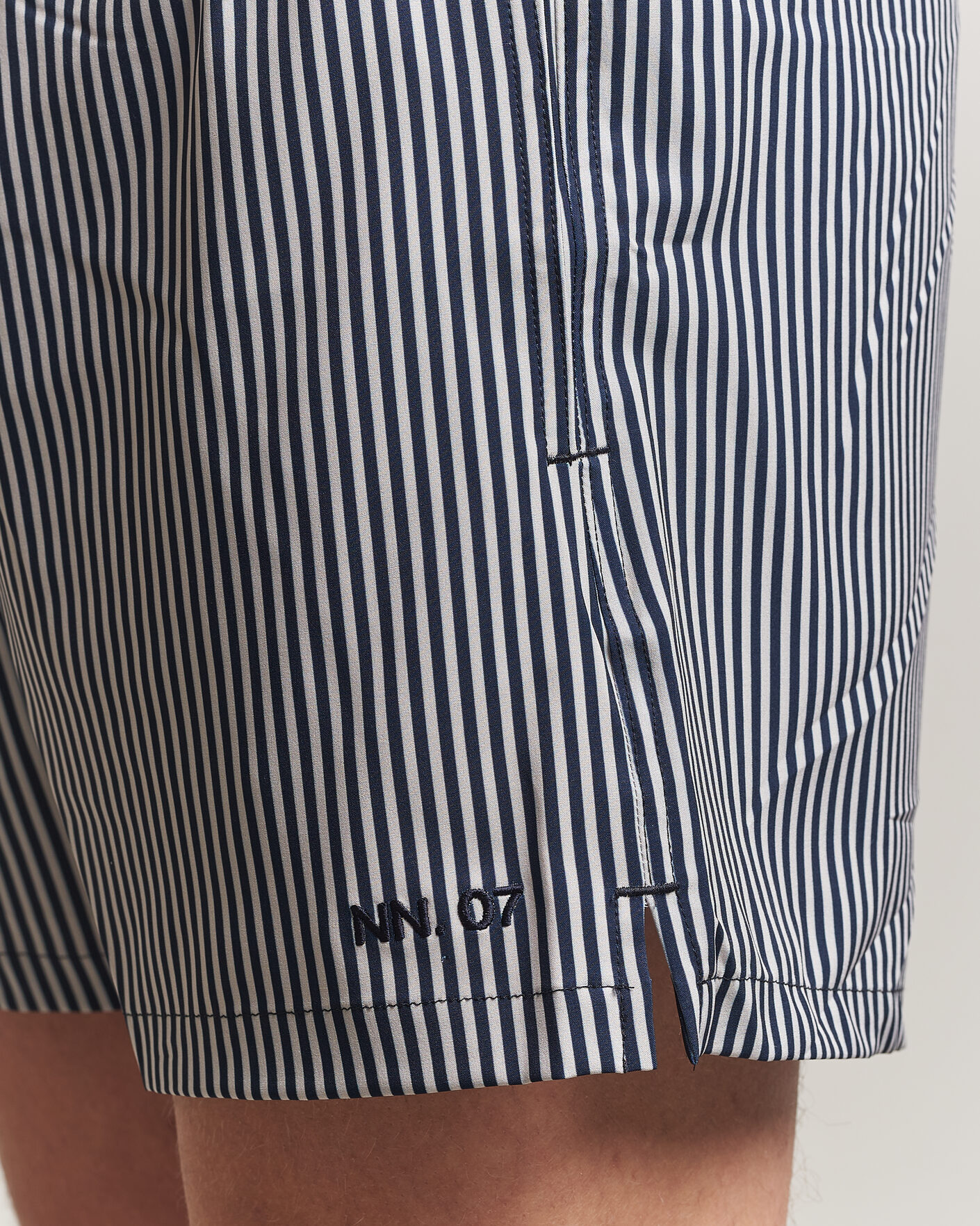 Herr | Badbyxor | NN07 | Holiday Swimshorts Navy/White