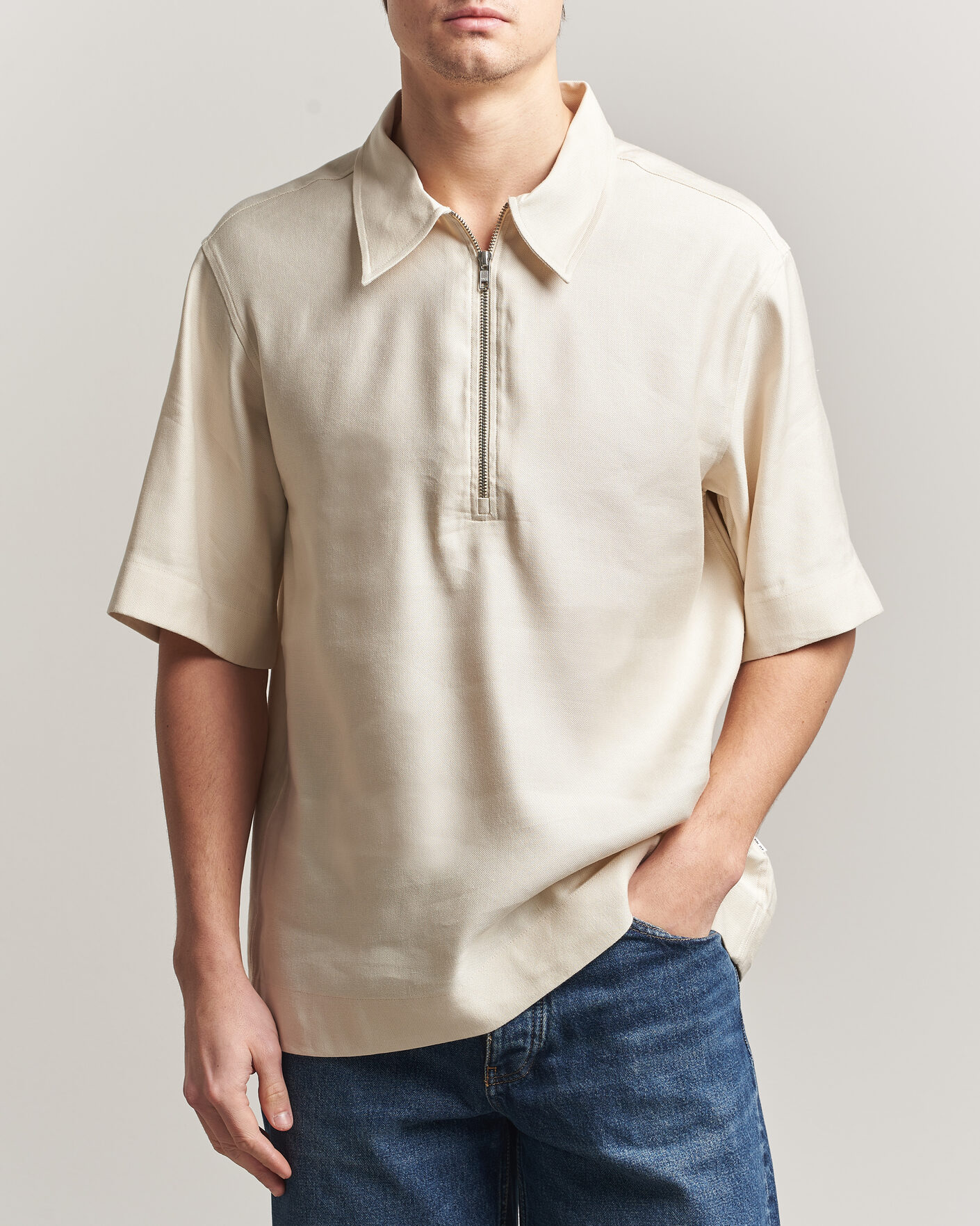 Herr | Pikéer | NN07 | Bruno Linen/Viscose Half Zip Polo Ivory