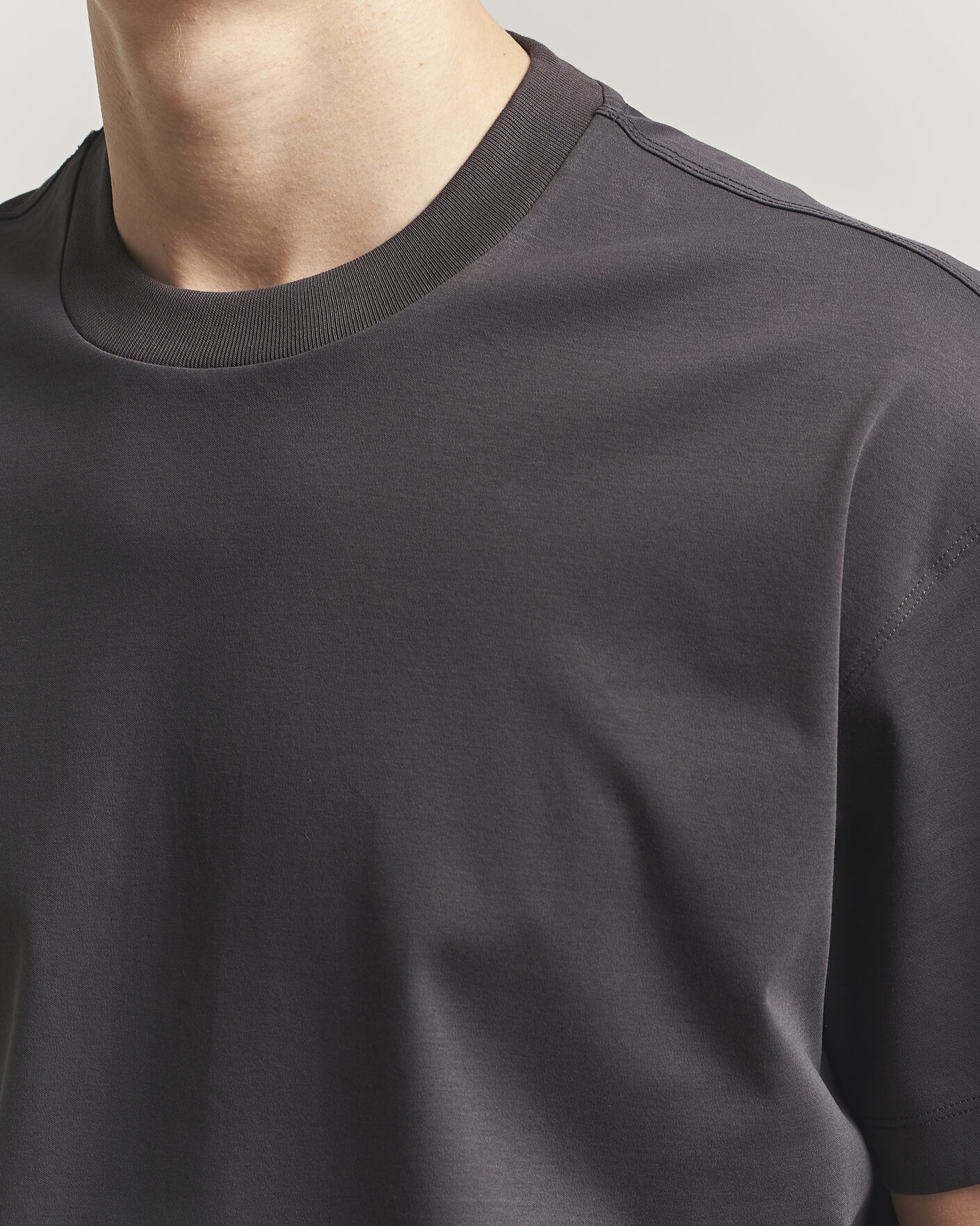 Herr | T-Shirts | NN07 | Lionel Mercerized Crew Neck T-Shirt Deep Truffle