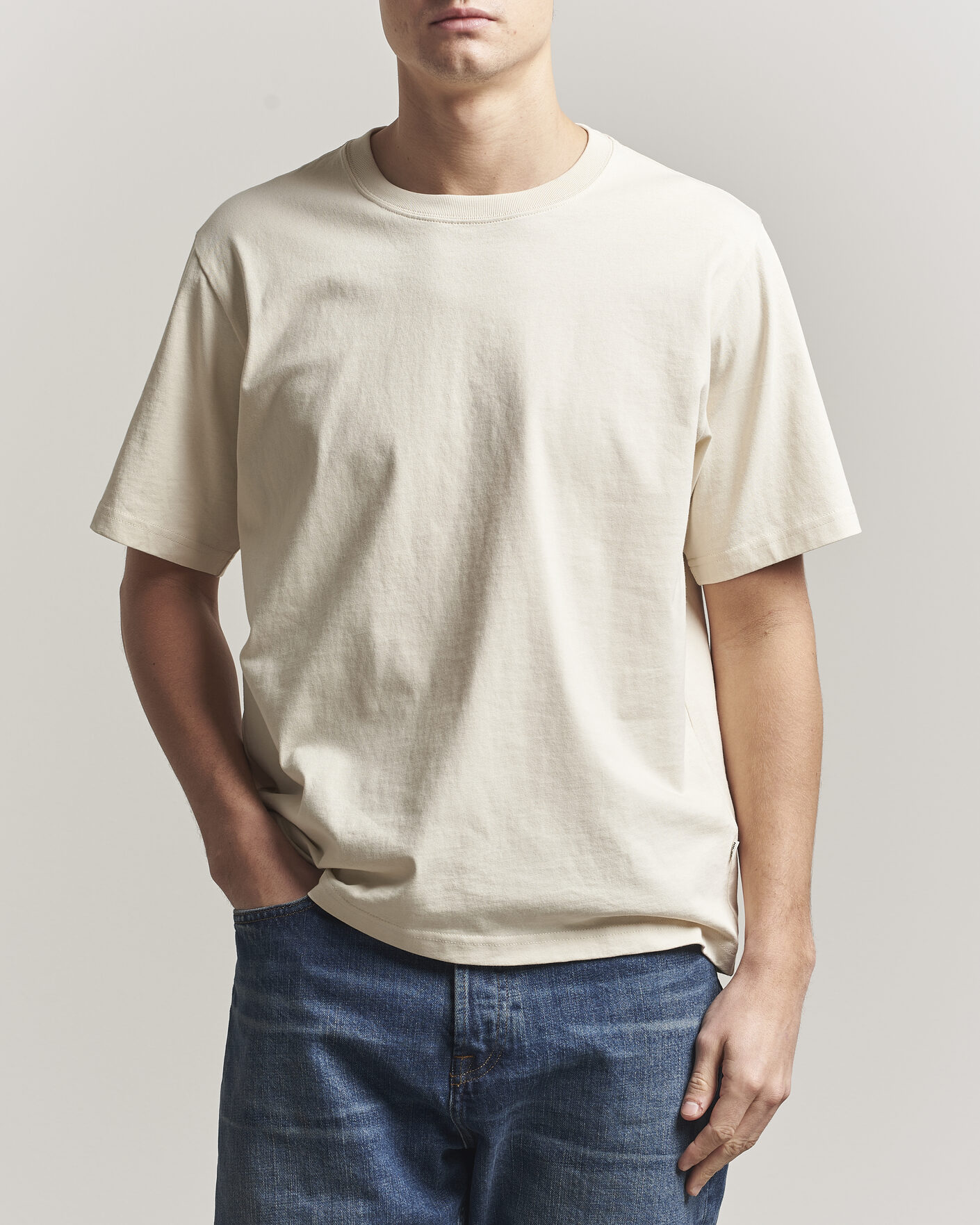 Herr | T-Shirts | NN07 | Jett Washed Crew Neck T-Shirt Ivory