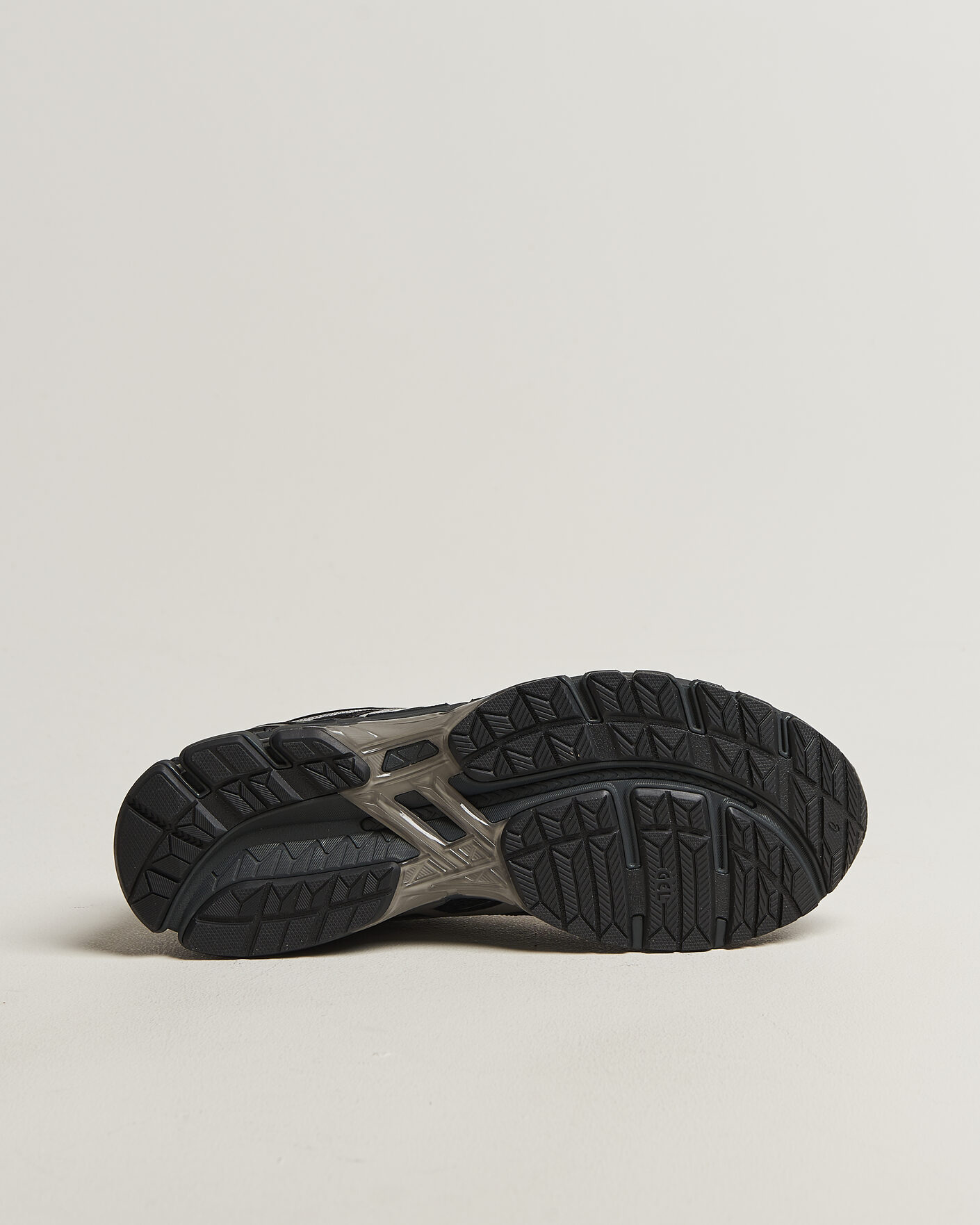 Herr | Sneakers | Asics | Gel-Kayano 20 Black/Clay Grey