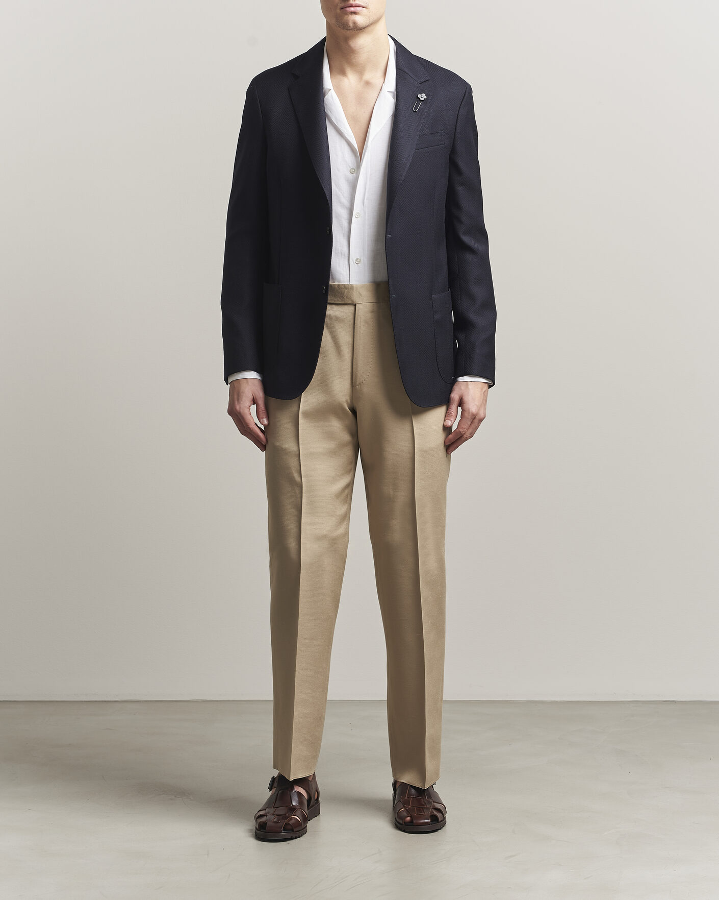 Herr | Kavajer | Lardini | Herringbone Light Wool Blazer Navy