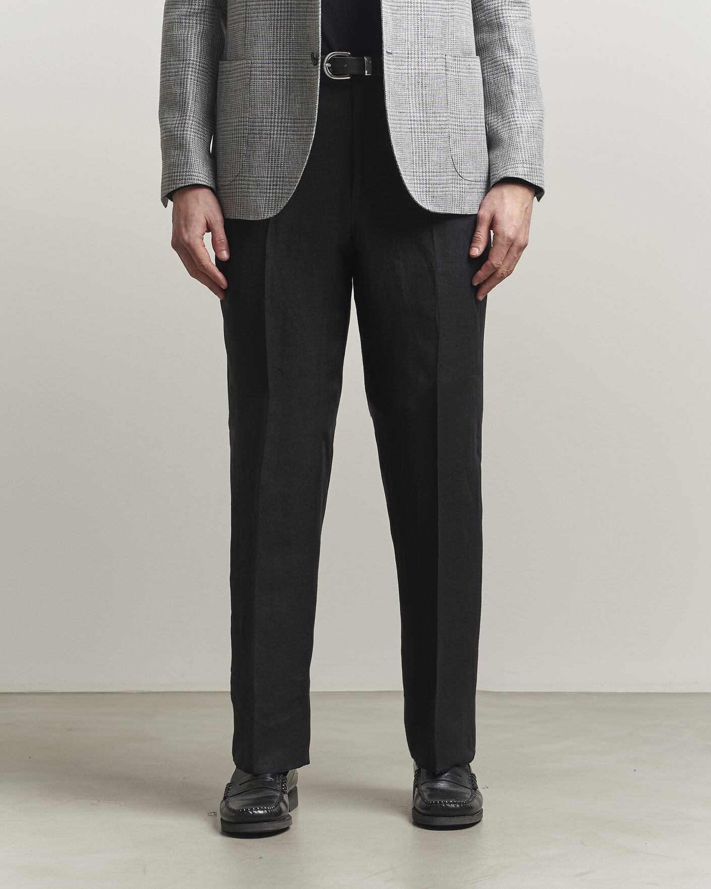 Herr | Byxor | Lardini | Palu Straight Fit Linen Trousers Black