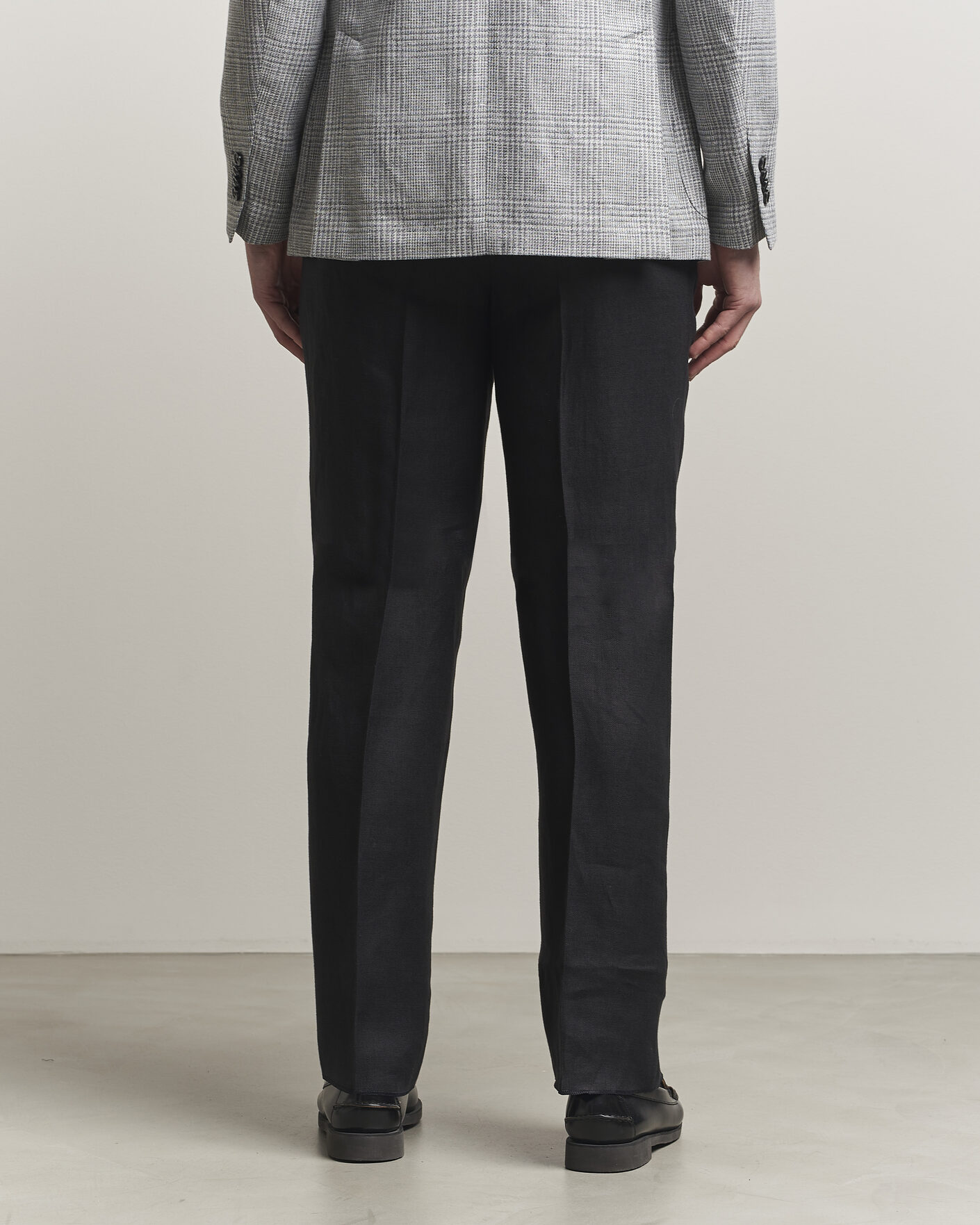 Herr | Byxor | Lardini | Palu Straight Fit Linen Trousers Black