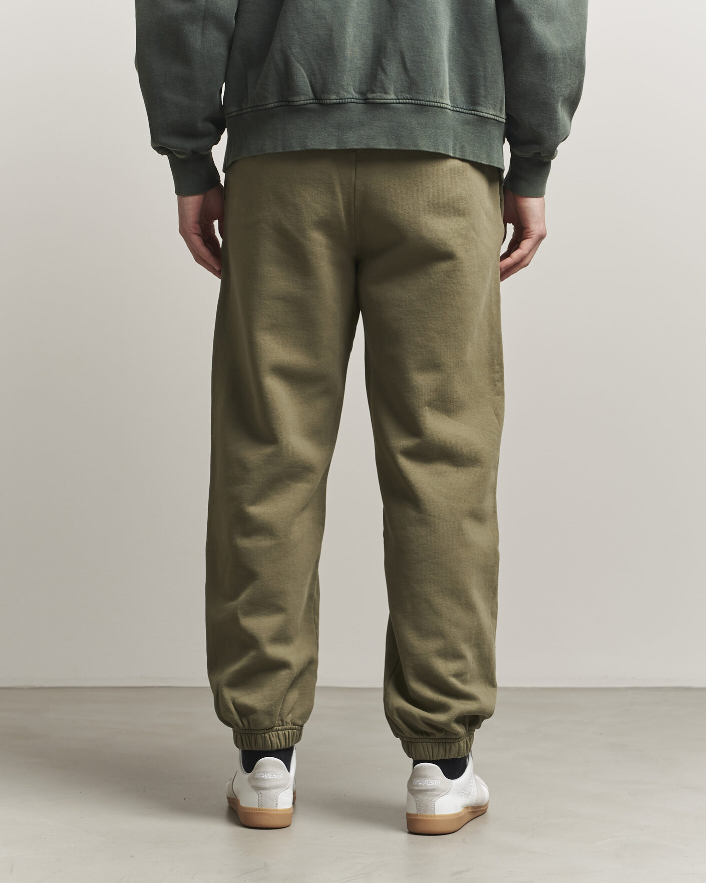 Herr | Byxor | Colorful Standard | Classic Organic Sweatpants Dusty Olive