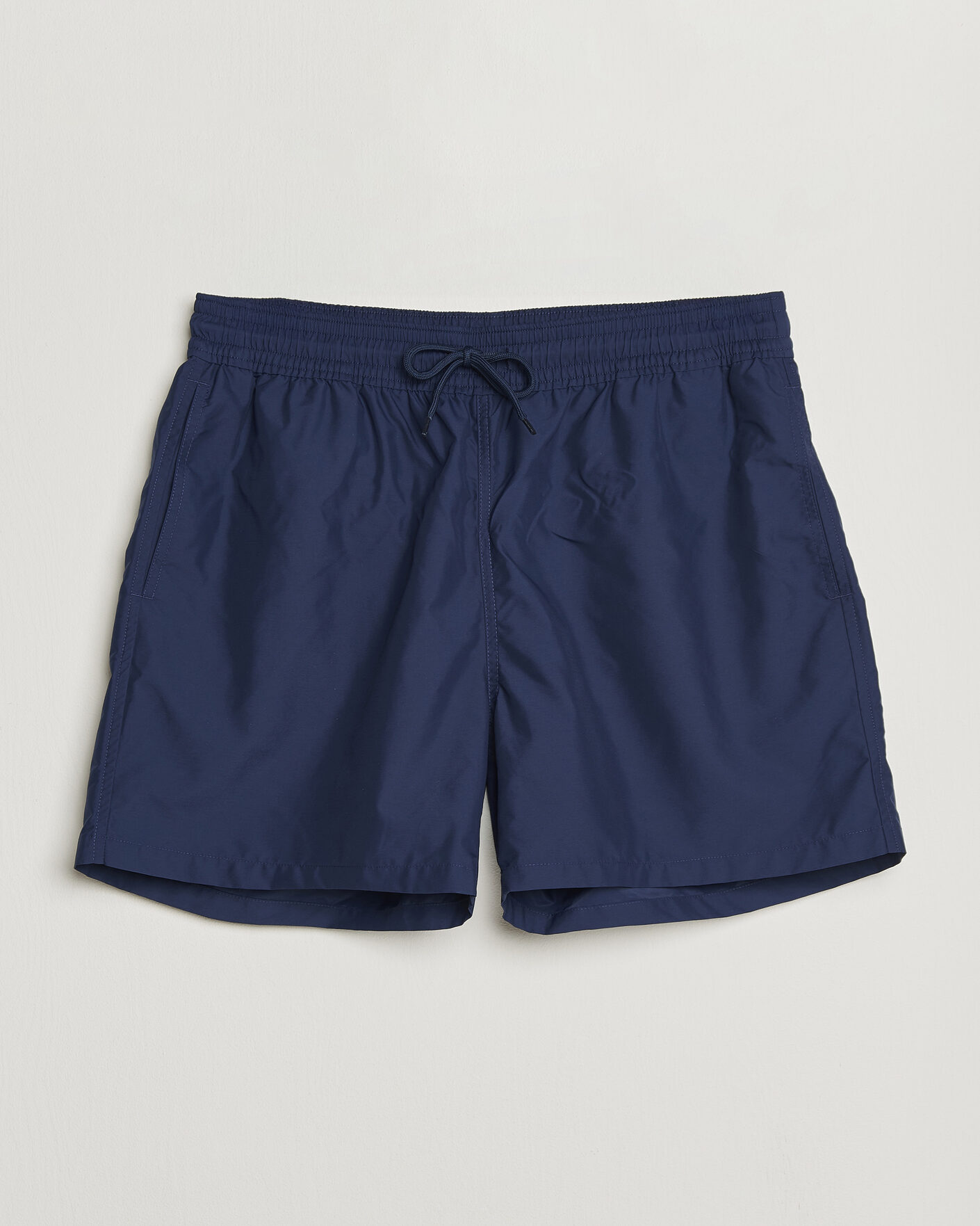 Herr | Badbyxor | Colorful Standard | Classic Organic Swim Shorts Marine Blue