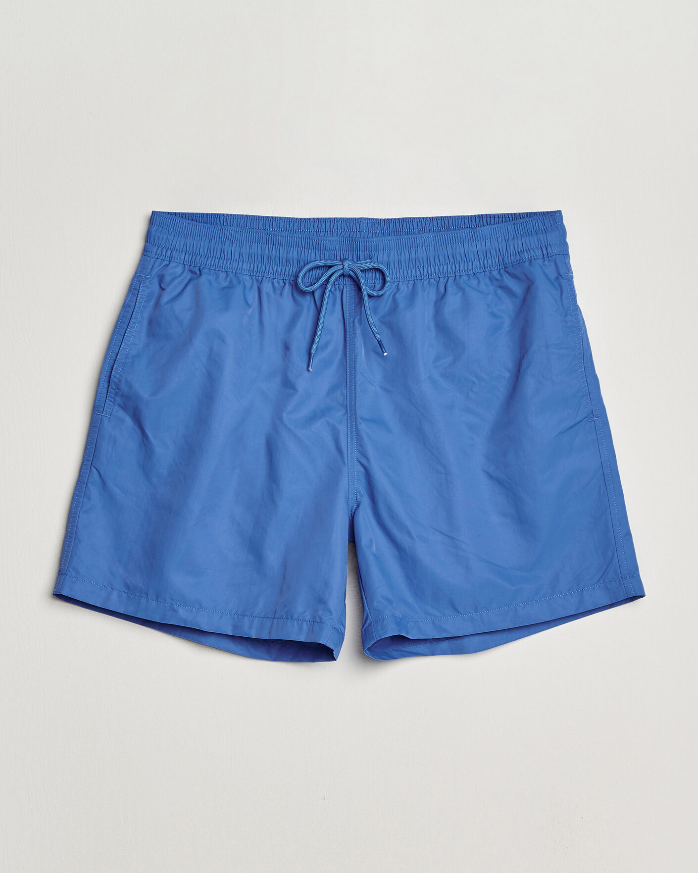 Herr | Badbyxor | Colorful Standard | Classic Organic Swim Shorts Pacific Blue