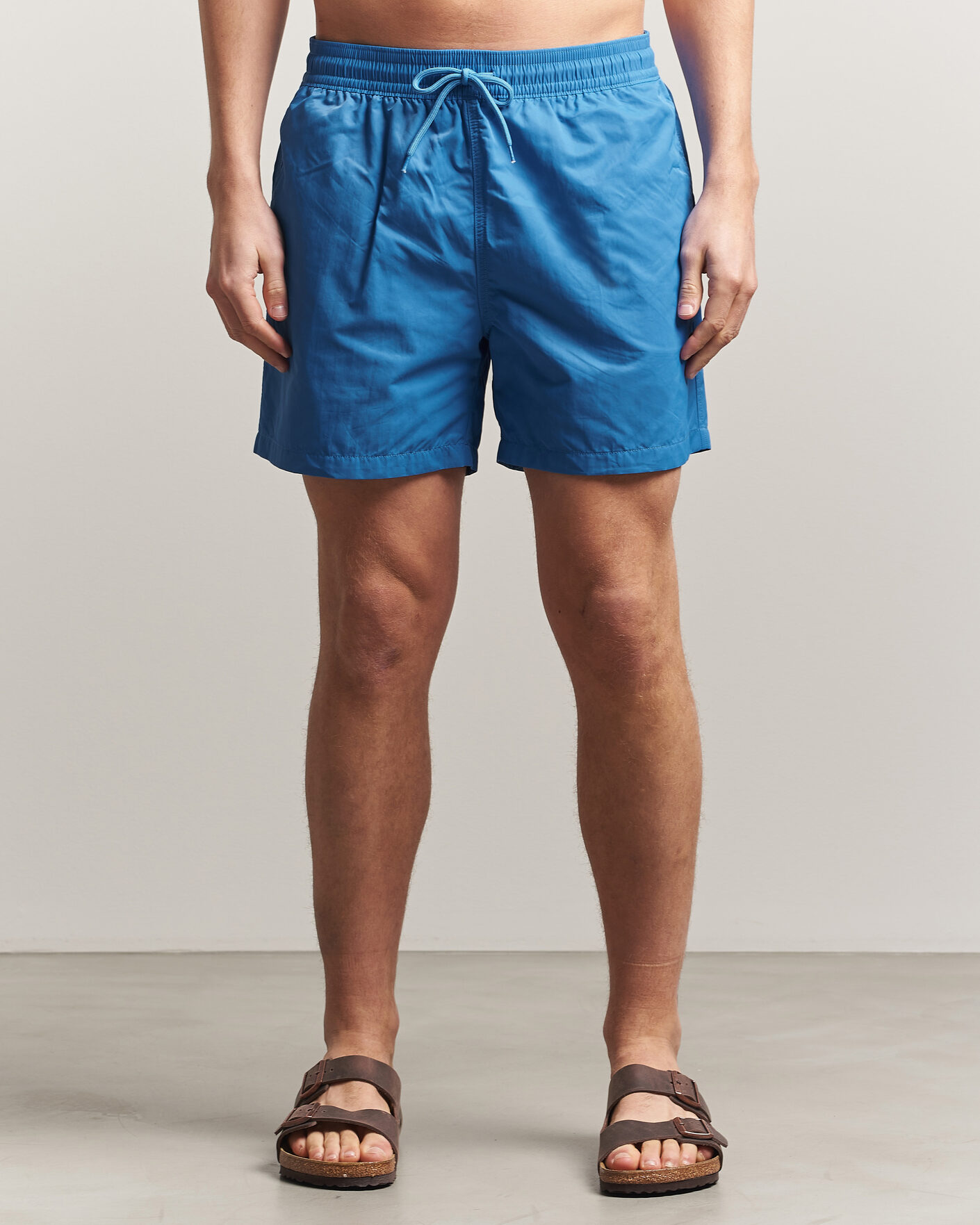 Herr | Badbyxor | Colorful Standard | Classic Organic Swim Shorts Pacific Blue