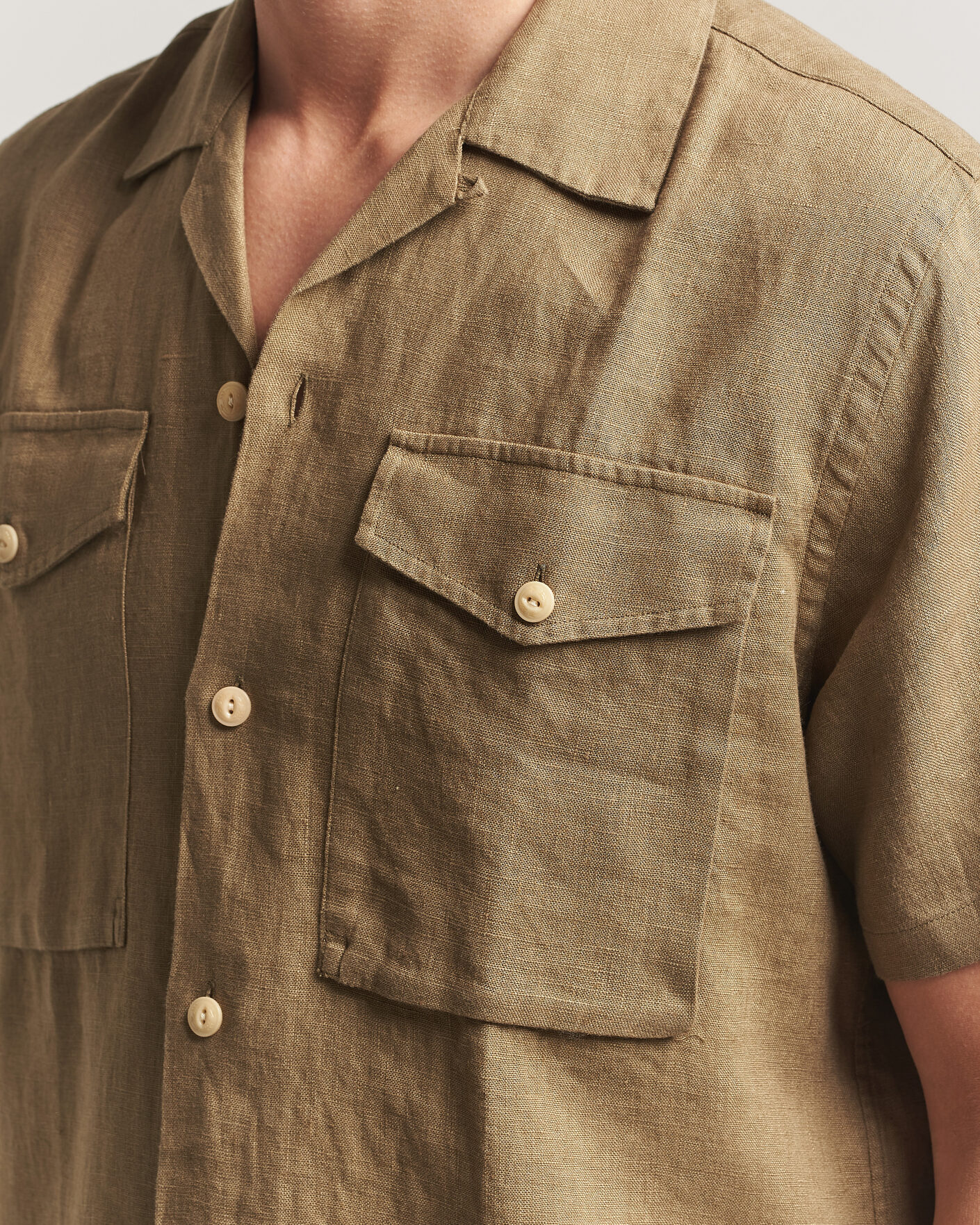 Herr | Skjortor | Drake's | Military Short Sleeve Camp Collar Shirt Khaki
