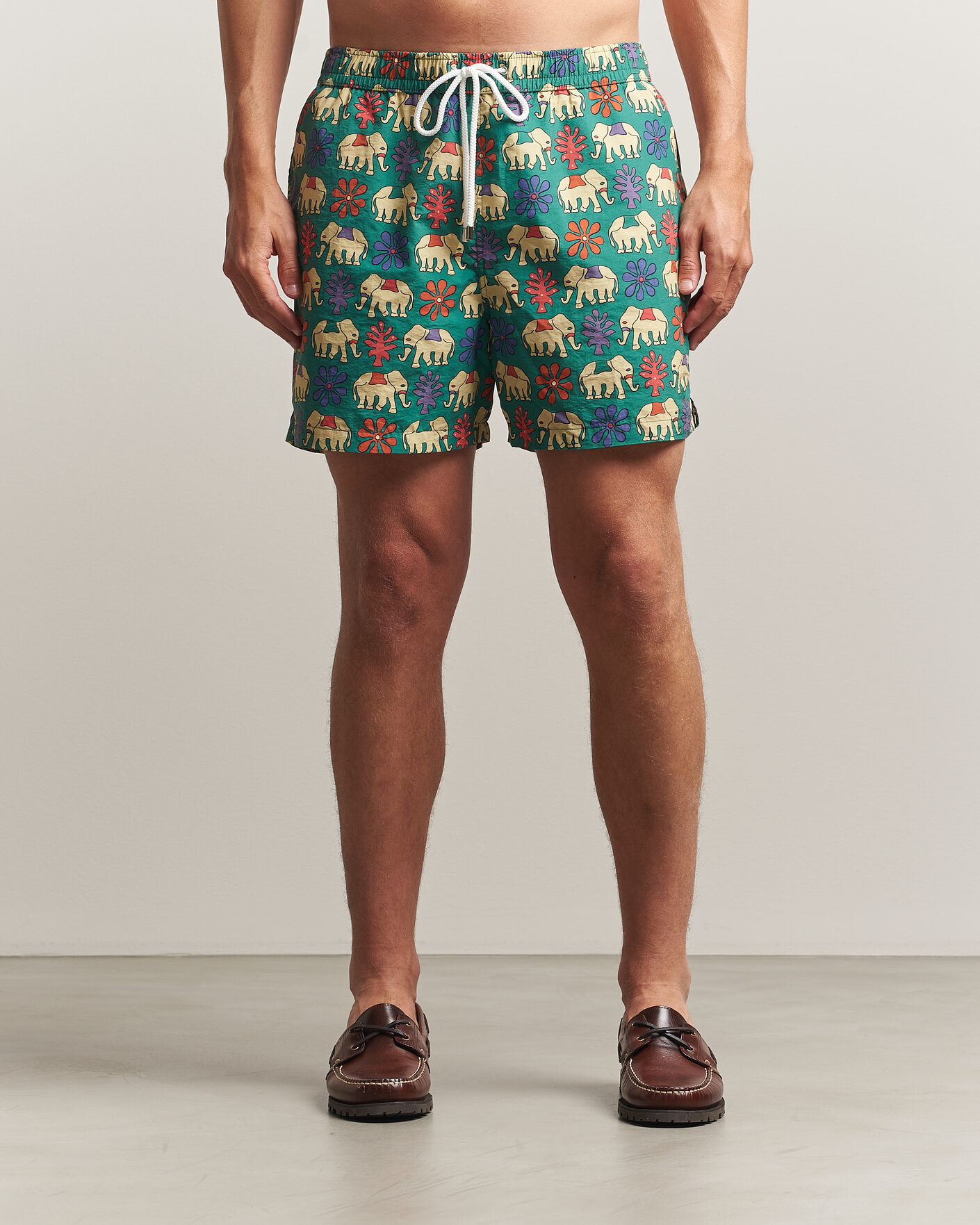 Herr | Badbyxor | Drake's | Elephants Drawstring Swimshorts Green