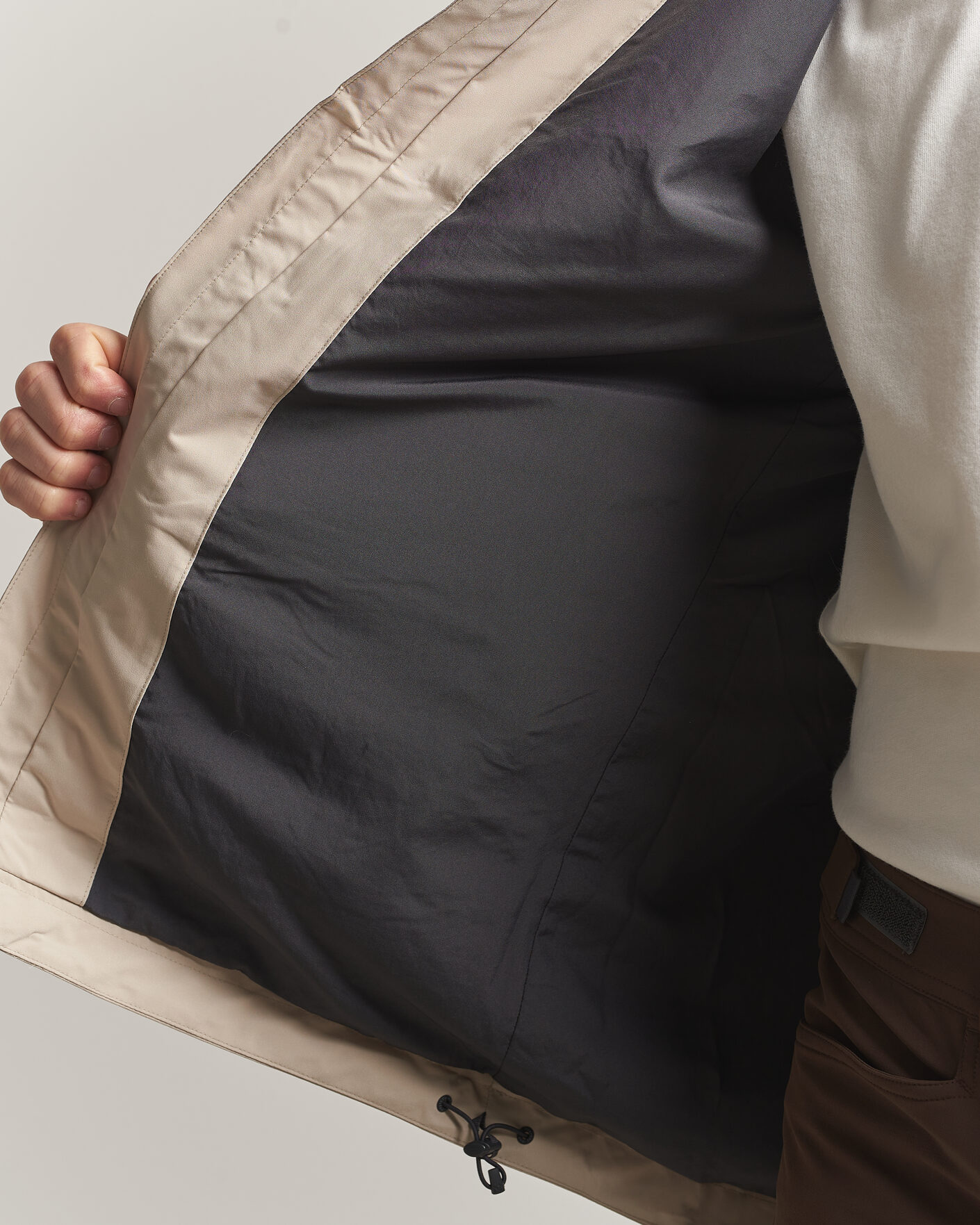 Herr | Jackor | Haglöfs | Breeze Proof Jacket Chalk Beige