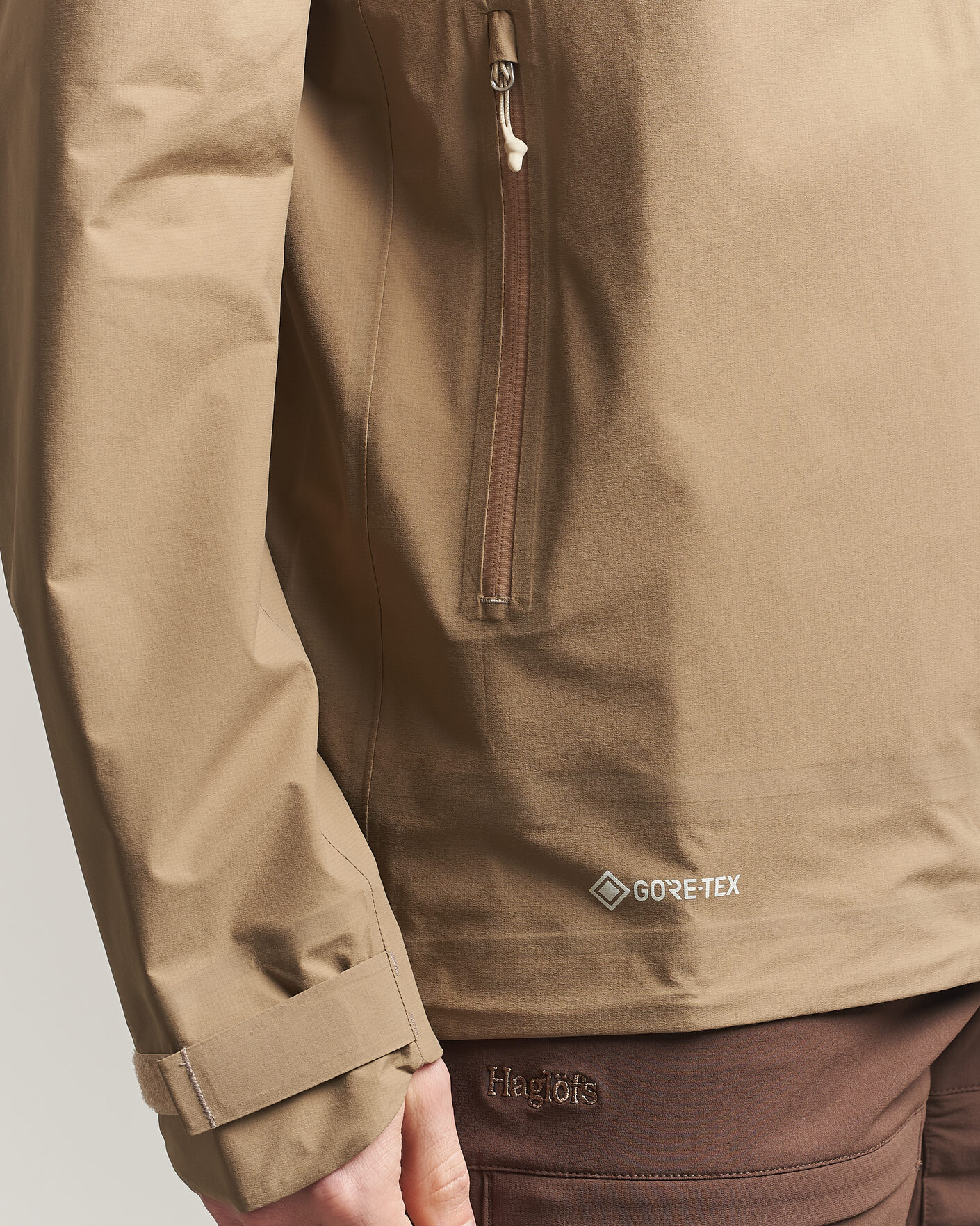 Herr | Jackor | Haglöfs | L.I.M Airak Gore-Tex Jacket Oak Brown